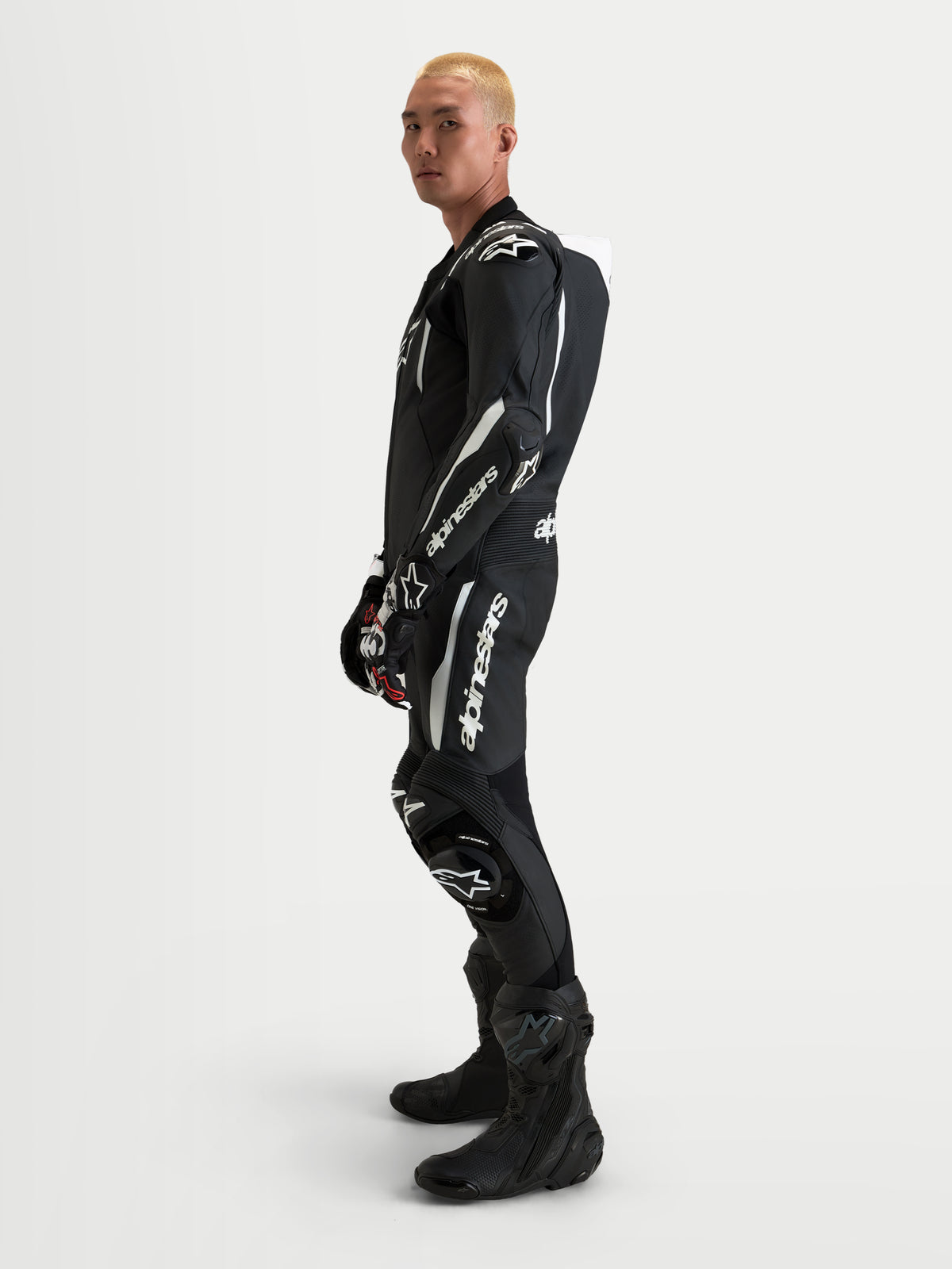 Alpinestars Missile V3 Leather Suit - 1 Piece, men's black and white track racing leather suit with integrated aerodynamic speed hump and CE certified protection