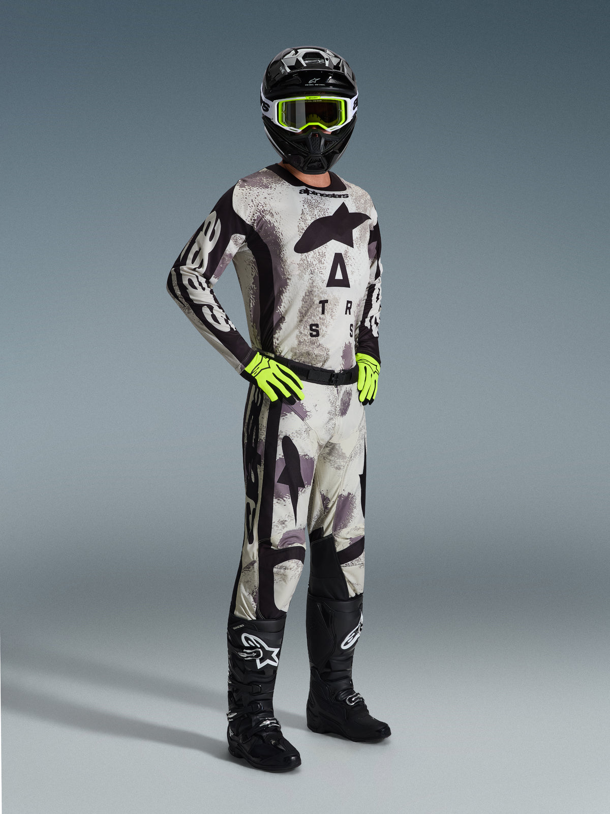 2026 Racer Lahnd Gear Set