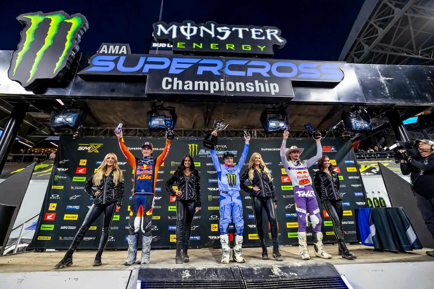 ALPINESTARS PODIUM LOCK-OUT AS COOPER WEBB TASTES 450SX SUCCESS IN SEATTLE, WASHINGTON