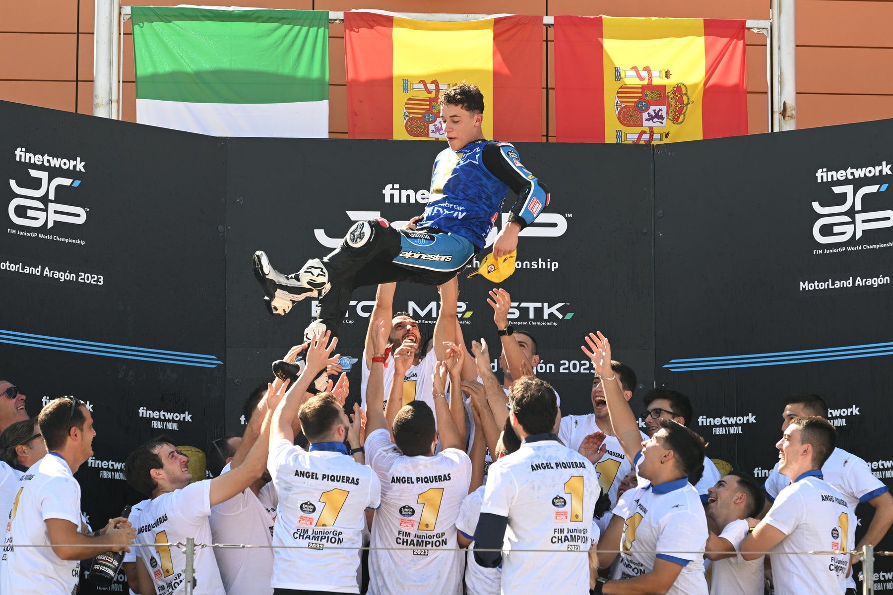 ANGEL PIQUERAS SEALS FIM JUNIORGP CHAMPIONSHIP IN STYLE WITH VICTORY AT ARAGON, SPAIN
