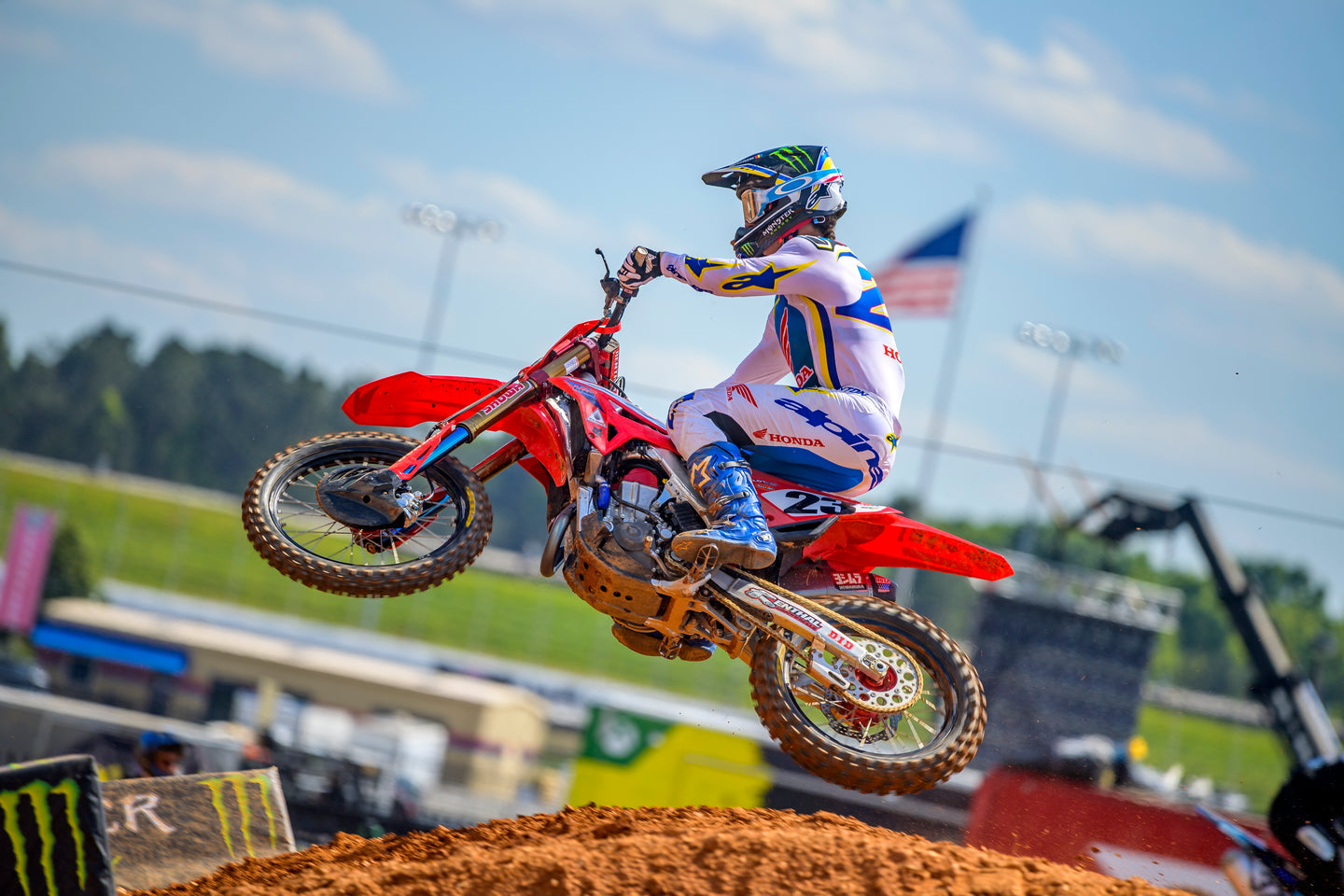 HIGH-FLYING CHASE SEXTON TASTES 450SX SUCCESS AT ATLANTA MOTOR SPEEDWAY; JUSTIN BARCIA SECOND