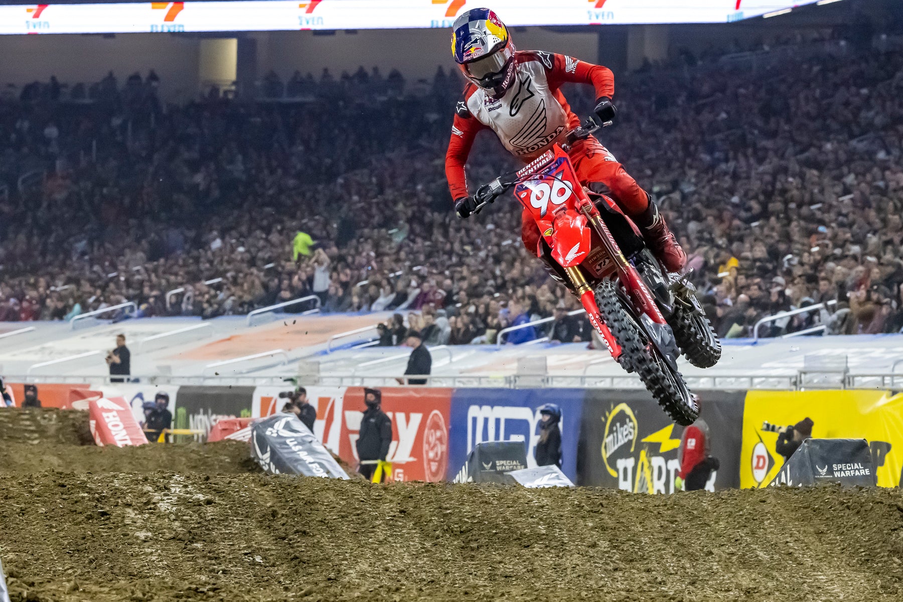 ALPINESTARS PODIUM LOCK-OUT AS UNTOUCHABLE HUNTER LAWRENCE TRIUMPHS IN 250SX RACES