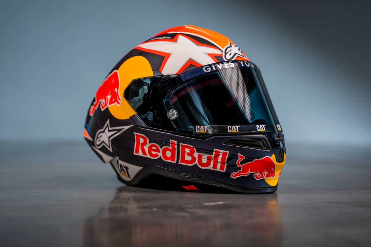 JACK MILLER RETURNS TO ALPINESTARS FAMILY AND REVEALS HIS SUPERTECH R10 RACING HELMET AHEAD OF '23 SEASON