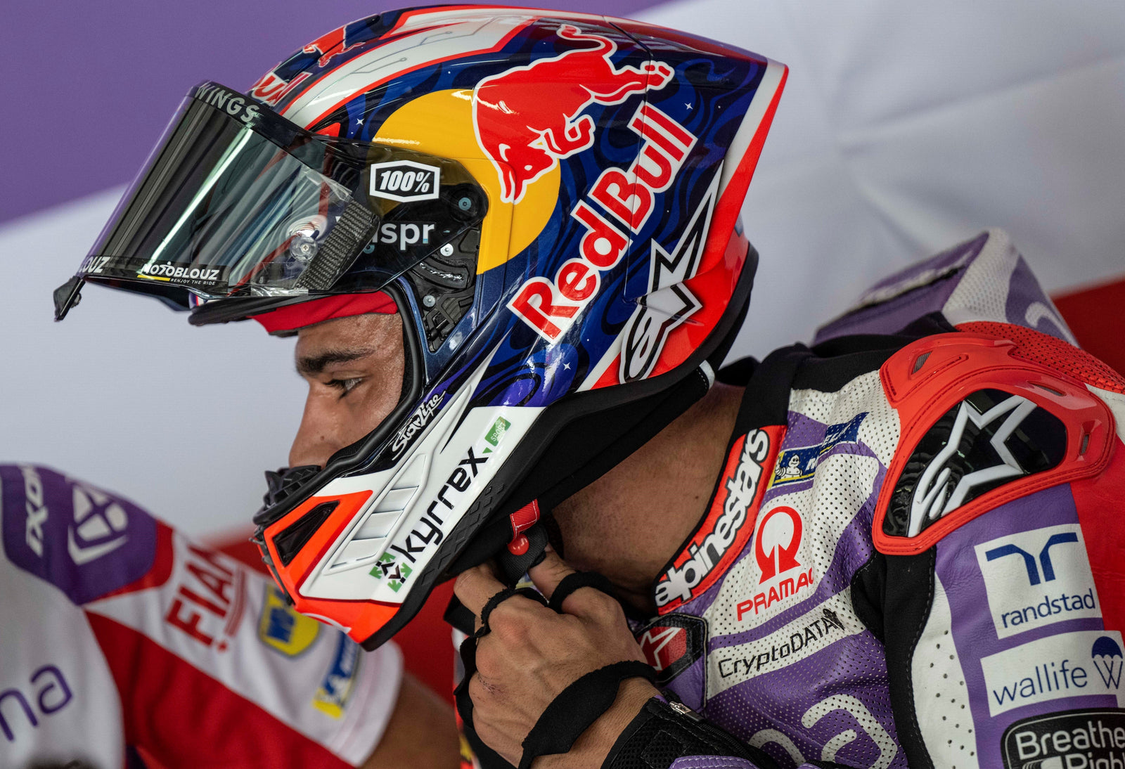 Alpinestars Motorcycle Helmets: Advanced Safety, Racing Performance, and Precision Fit