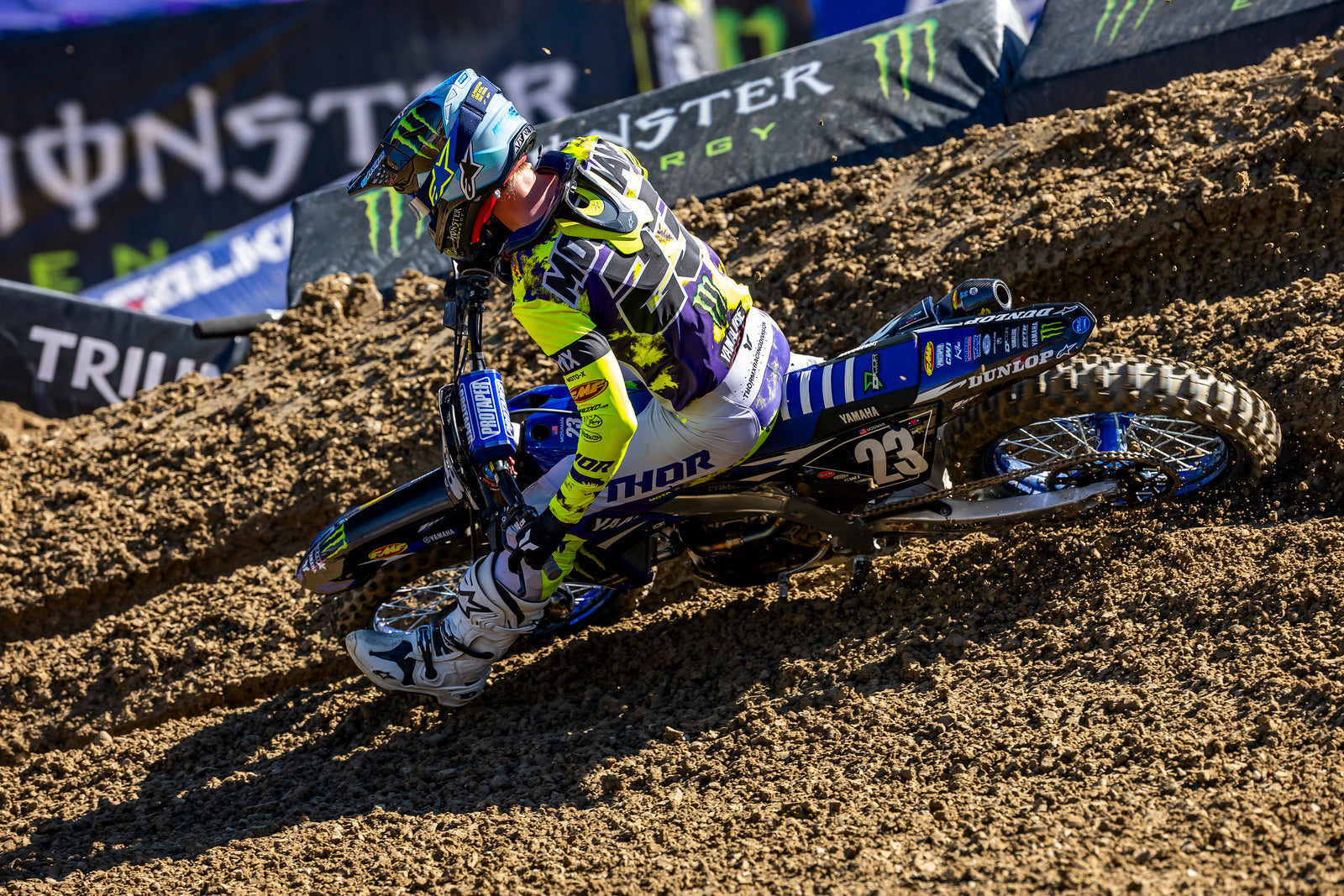 Mosimram MICHAEL MOSIMAN FIGHTS FOR SAN DIEGO 2350SX WEST GLORY