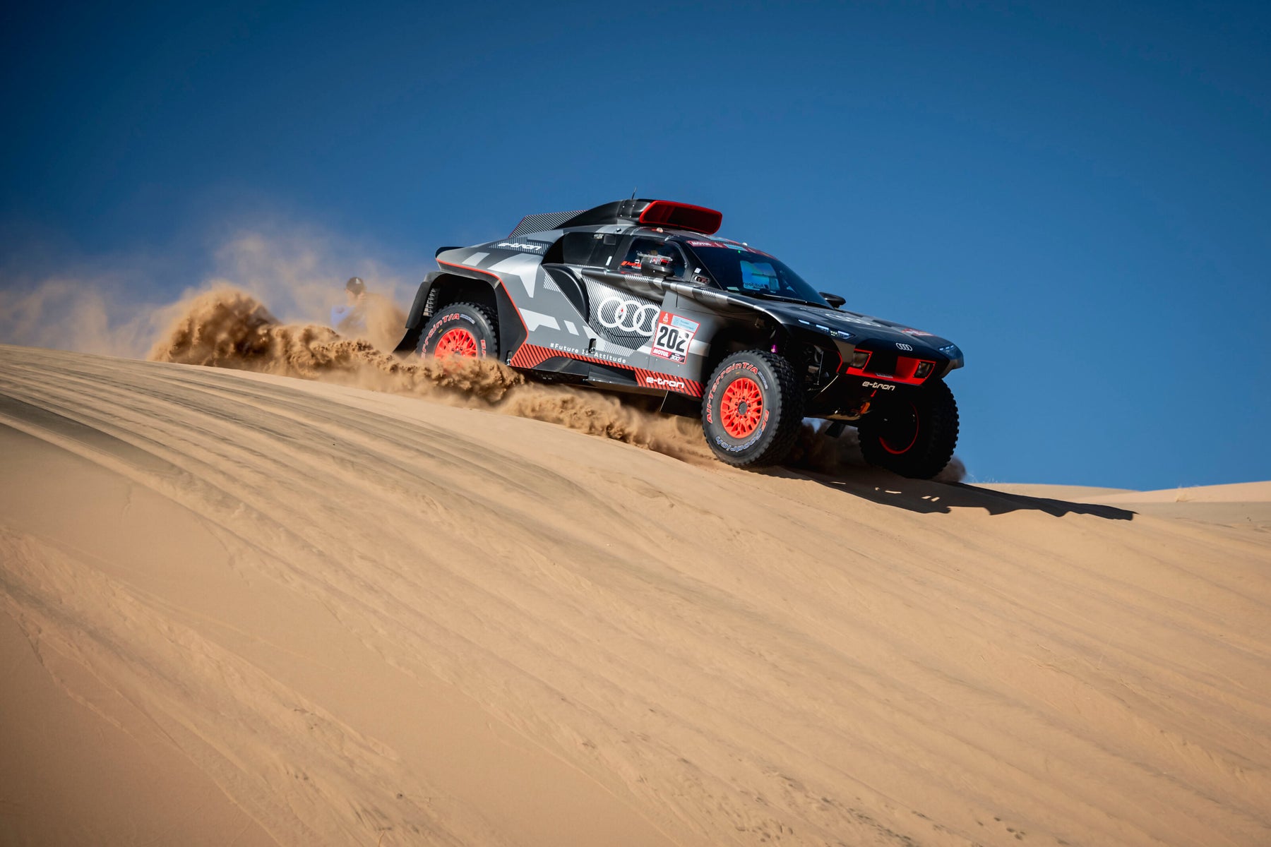 CARLOS SAINZ MAKES STRONG START IN 2022 DAKAR RALLY PROLOGUE WITH SECOND-PLACE FINISH