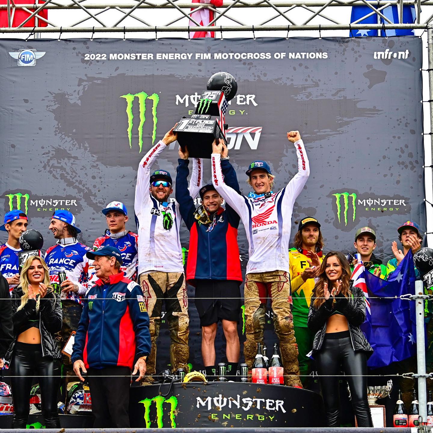 ALPINESTARS ATHLETES DOMINATE 75TH EDITION OF FIM MOTOCROSS OF NATIONS WITH A PODIUM SWEEP AS TEAM AMERICA WIN WITH FRANCE SECOND AND AUSTRALIA THIRD; JETT LAWRENCE, MAXIME RENAUX AND JUSTIN COOPER THE OVERALL CLASS WINNERS AT RED BUD MX, MICHIGAN USA