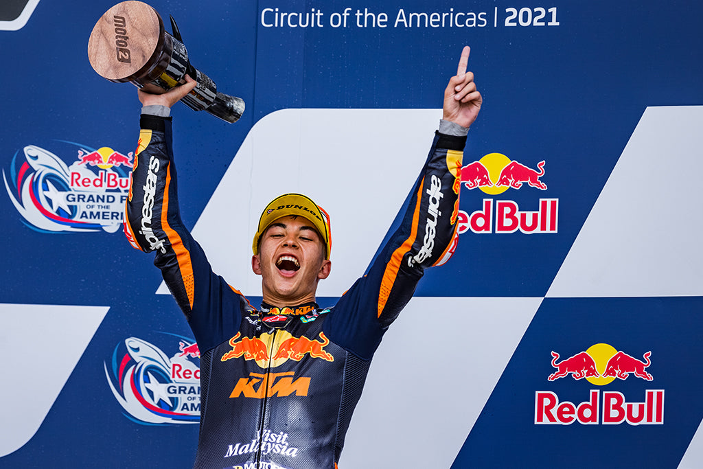 RAUL FERNANDEZ UNTOUCHABLE IN MOTO2 RACE IN TEXAS