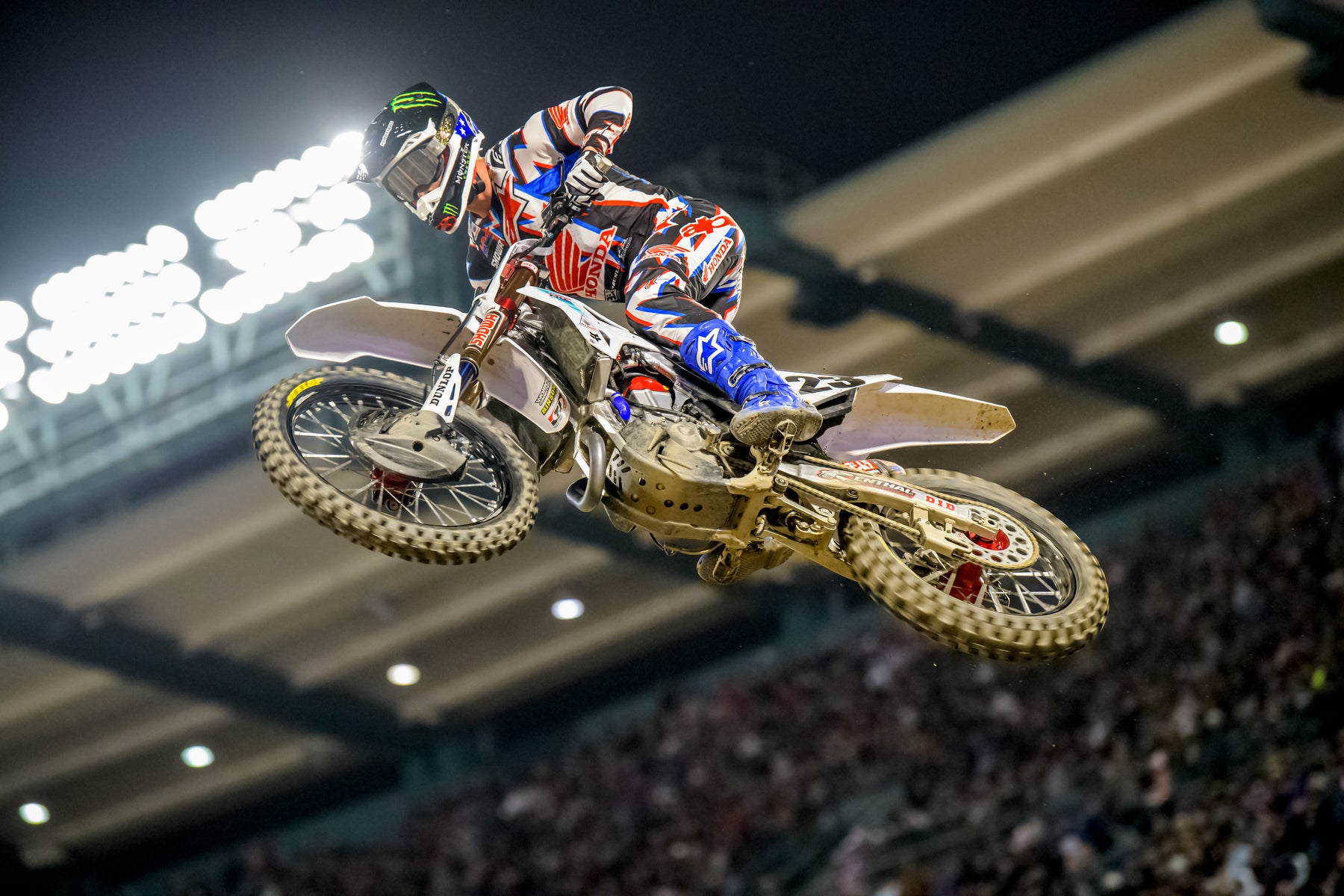 ALPINESTARS 1,2 AS CHASE SEXTON WINS FIRST 450SX TRIPLE CROWN OF THE SEASON AT ANAHEIM 2