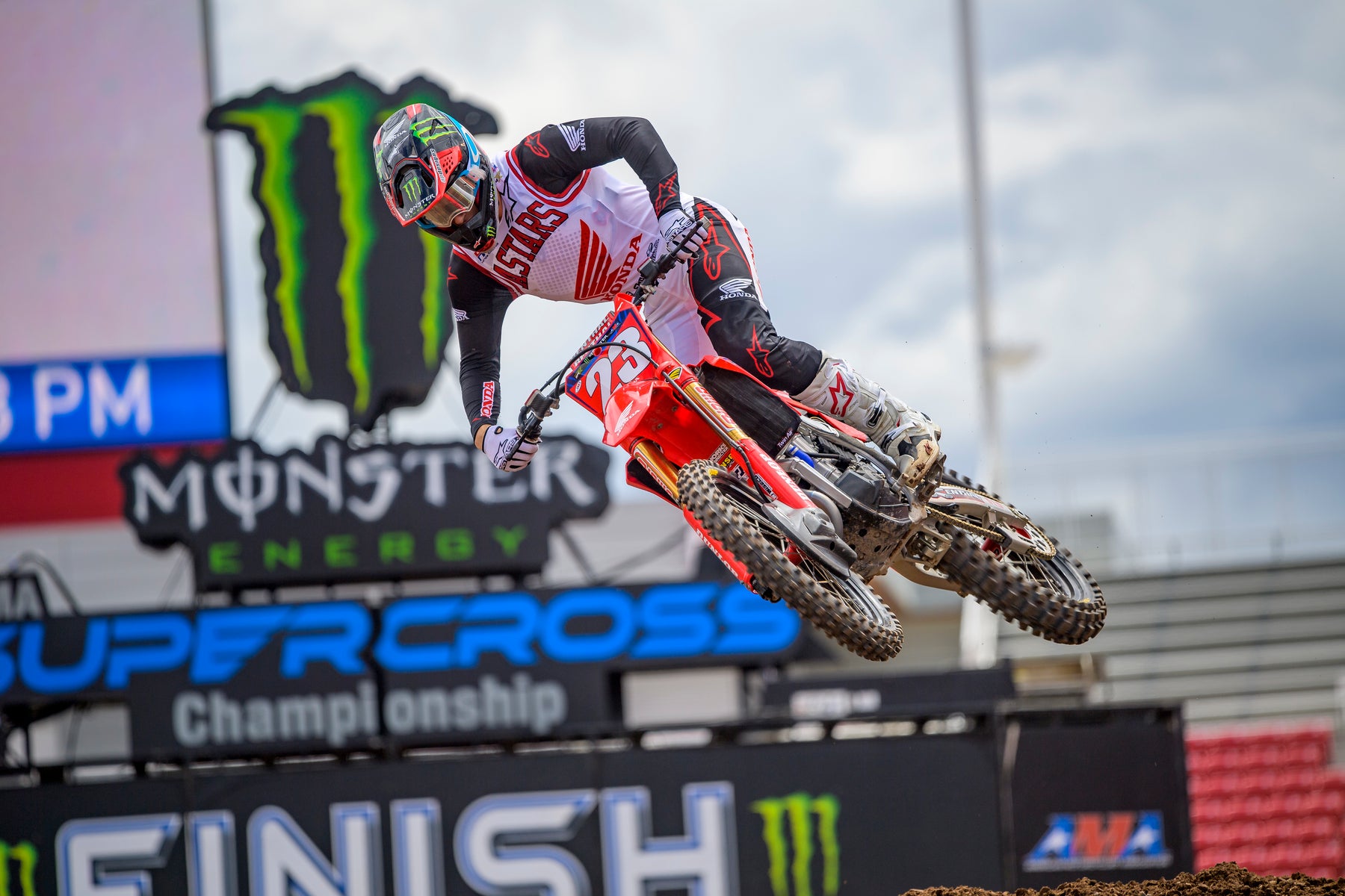 ALPINESTARS  PODIUM LOCK-OUT AS CHASE SEXTON RIDES TO DOMINANT 450SX VICTORY IN SALT LAKE CITY