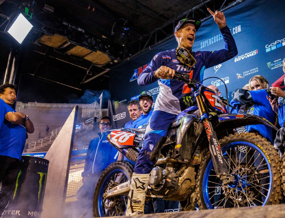 CHRISTIAN CRAIG IS THE 2022 AMA 250 WEST SUPERCROSS CHAMPION, COMPLETING THE AMA SUPERCROSS CHAMPIONSHIP SWEEP FOR ALPINESTARS
