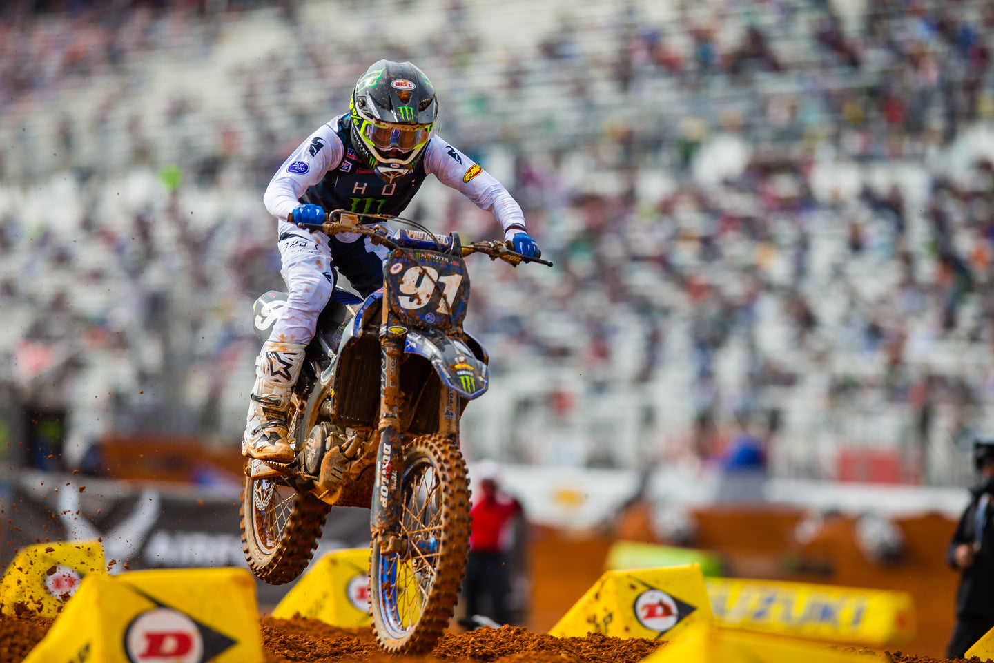 NATE THRASHER STORMS TO DOMINANT 250SX WEST RACE VICTORY AT ATLANTA 1, JUSTIN COOPER SECOND