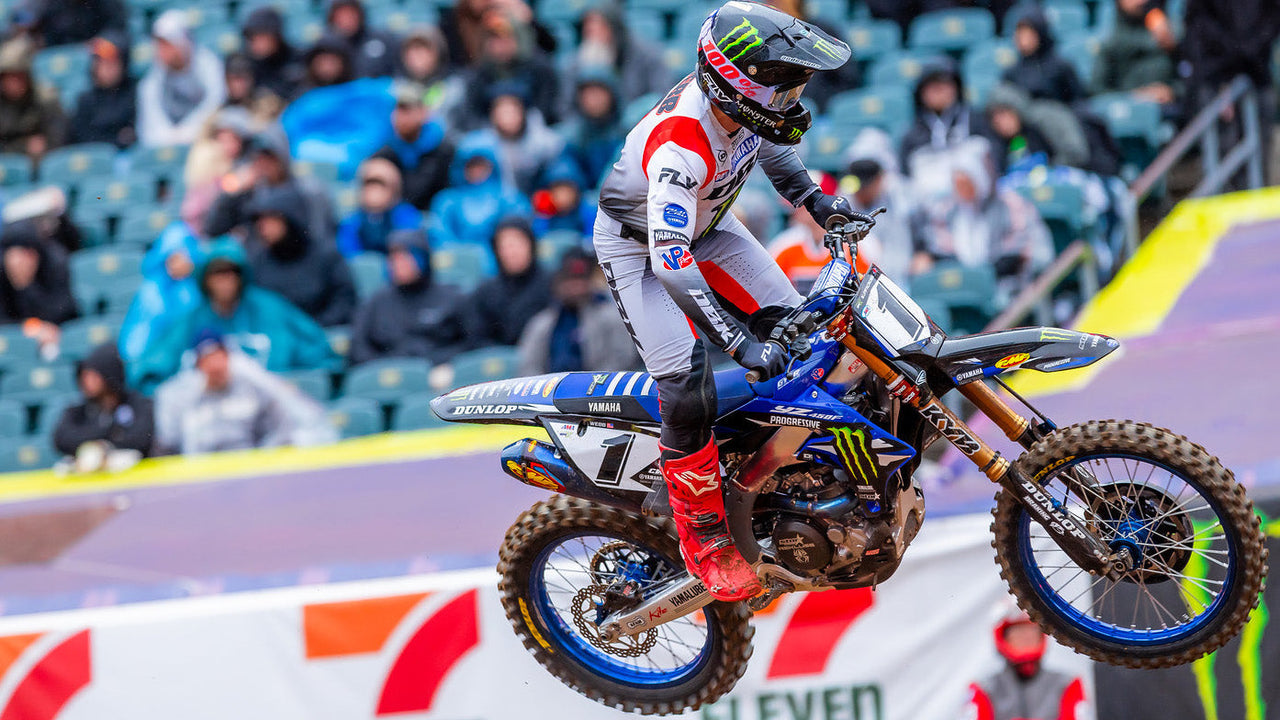 COOPER WEBB AND HUNTER LAWRENCE DUKE IT OUT FOR 450SX GLORY IN PHILADELPHIA
