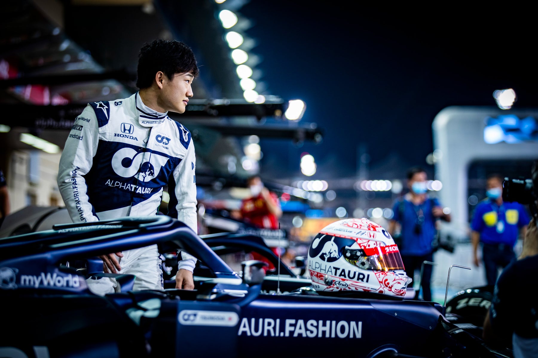 ALPINESTARS DRIVERS IN THE HEART OF THE ACTION AT F1'S DRAMATIC CLIMAX AT YAS MARINA CIRCUIT, ABU DHABI
