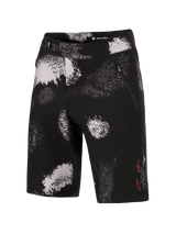 Alpinestars A-Dura Ride Shorts in Black Camo, durable MTB shorts with 4-way stretch and a secure ratchet waist closure.
