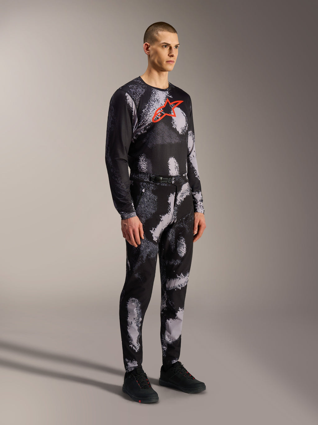 A-Dura Ride Gear Set