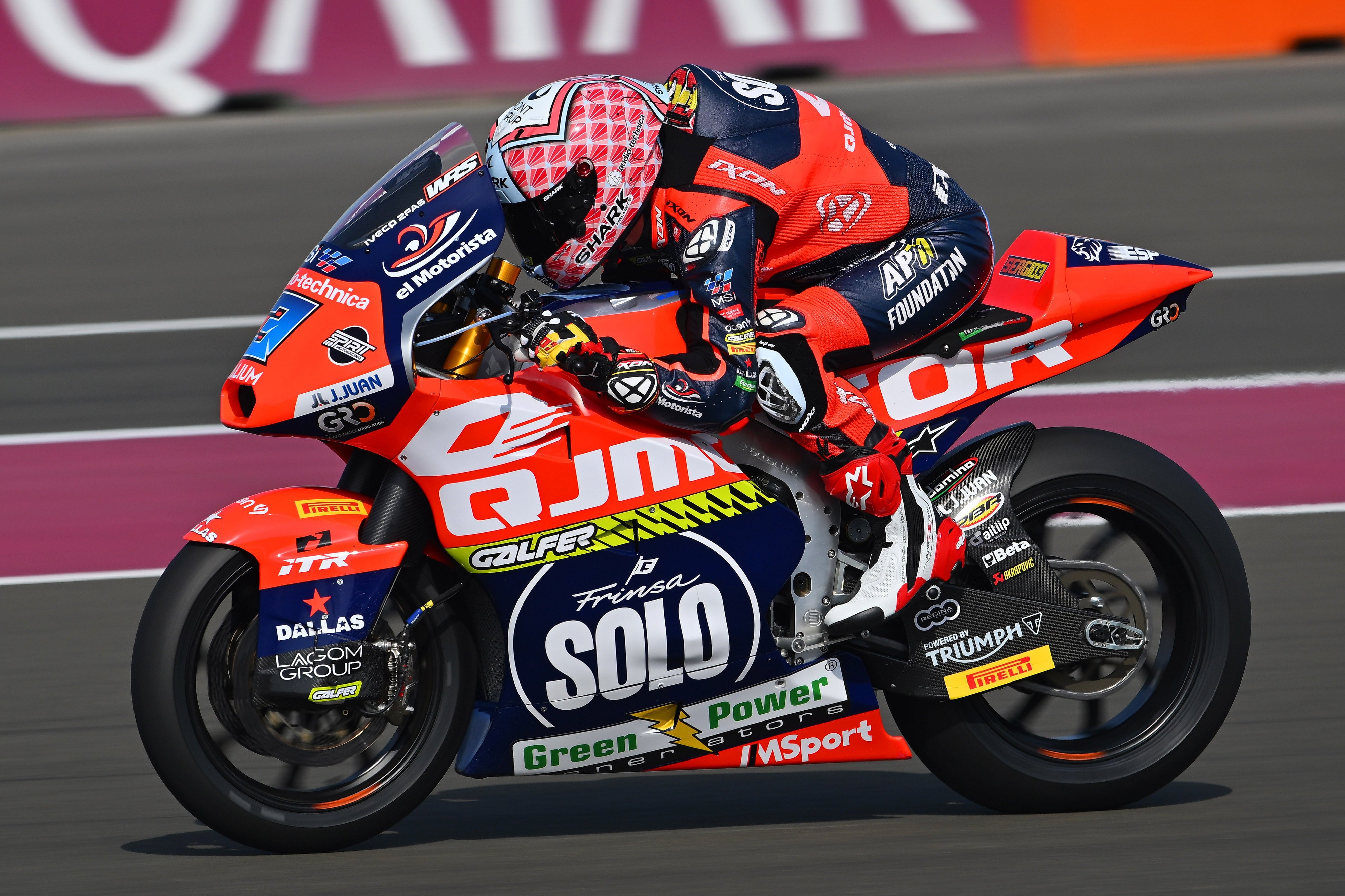 Sergio Garcia racing on his bike wearing Alpinestars Supervented boots