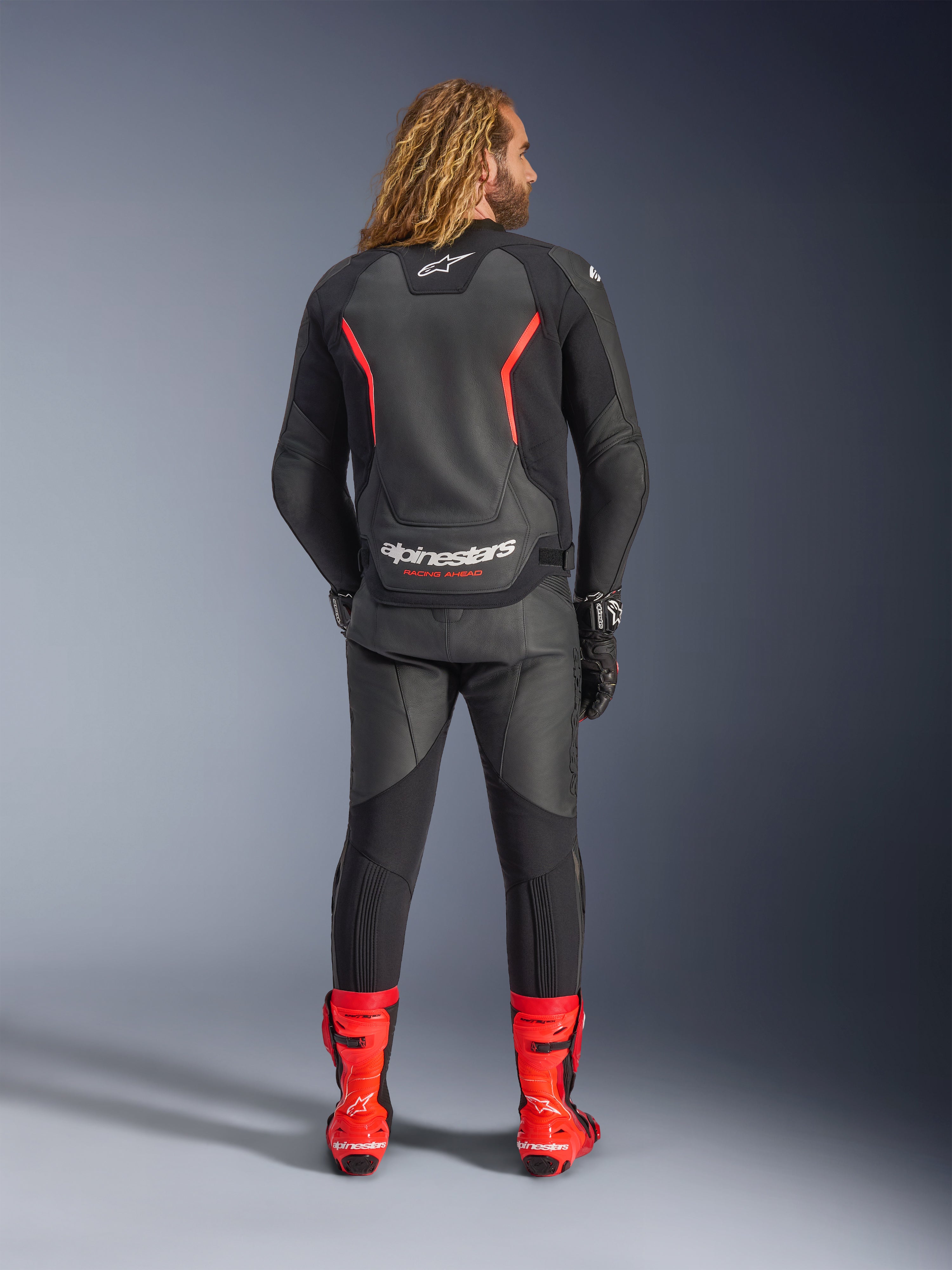 GP Force V2 Leather - Motorcycle Jacket | Alpinestars®