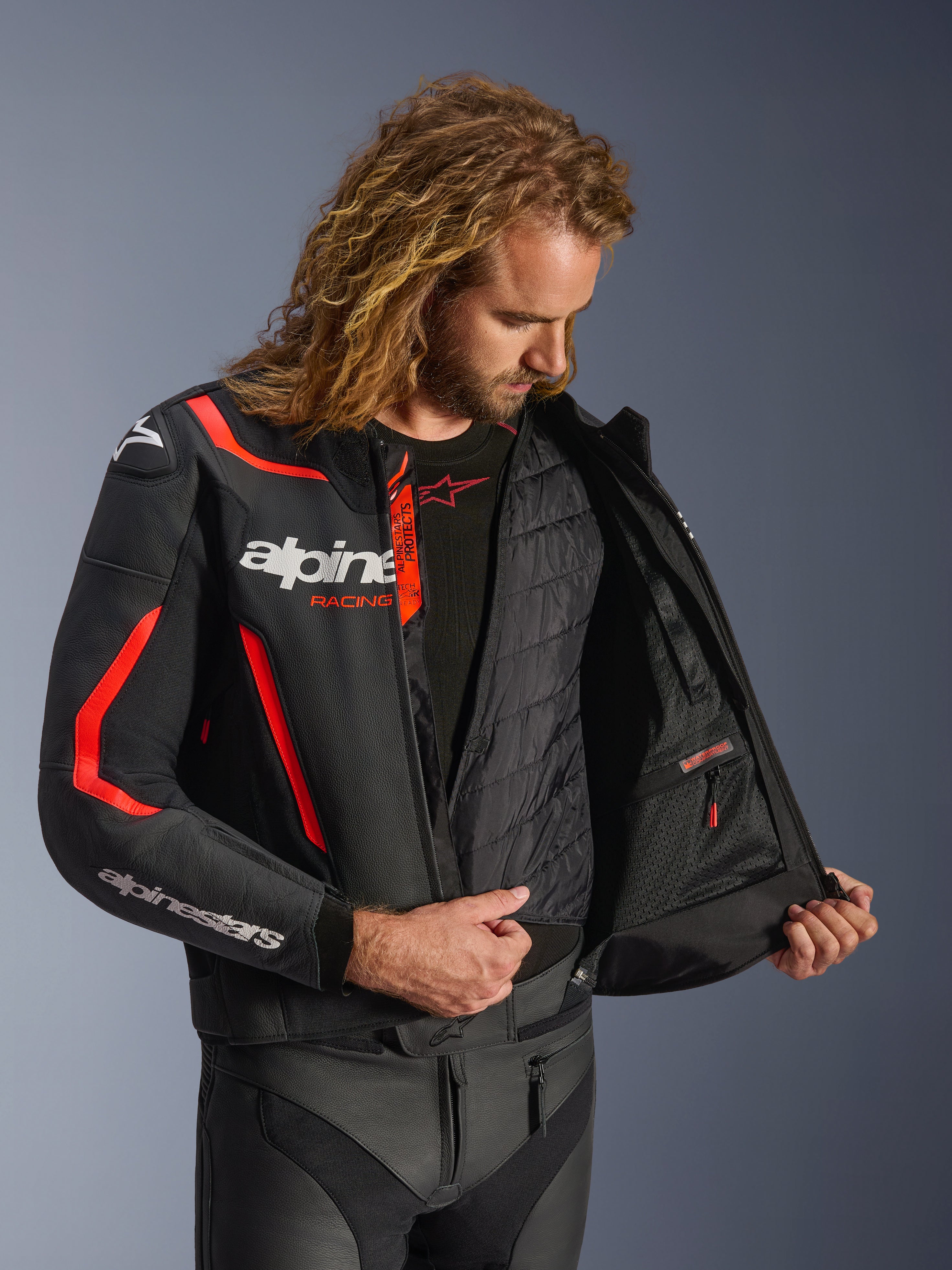 GP Force V2 Leather - Motorcycle Jacket | Alpinestars®