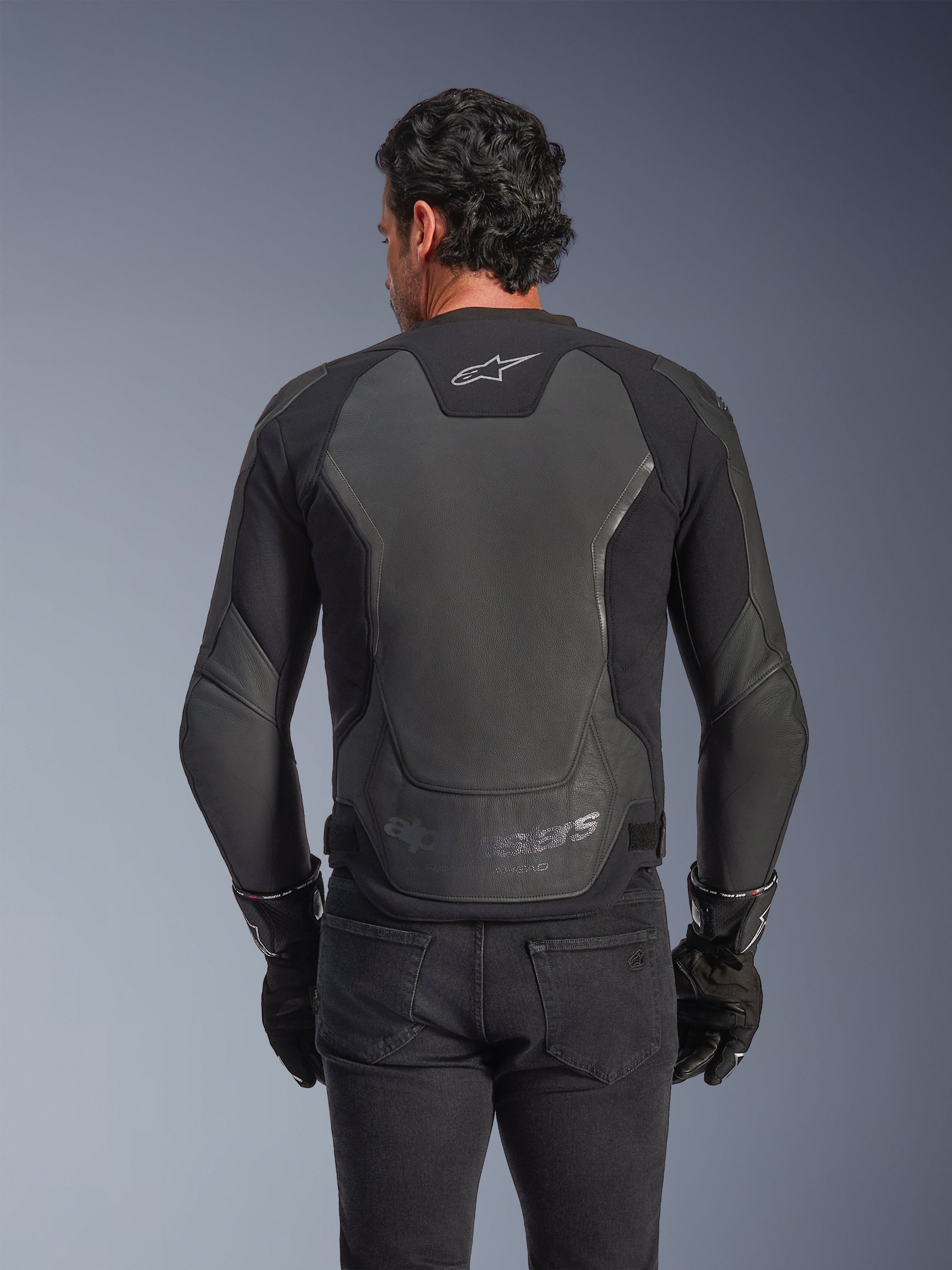 GP Force V2 Leather - Motorcycle Jacket | Alpinestars®