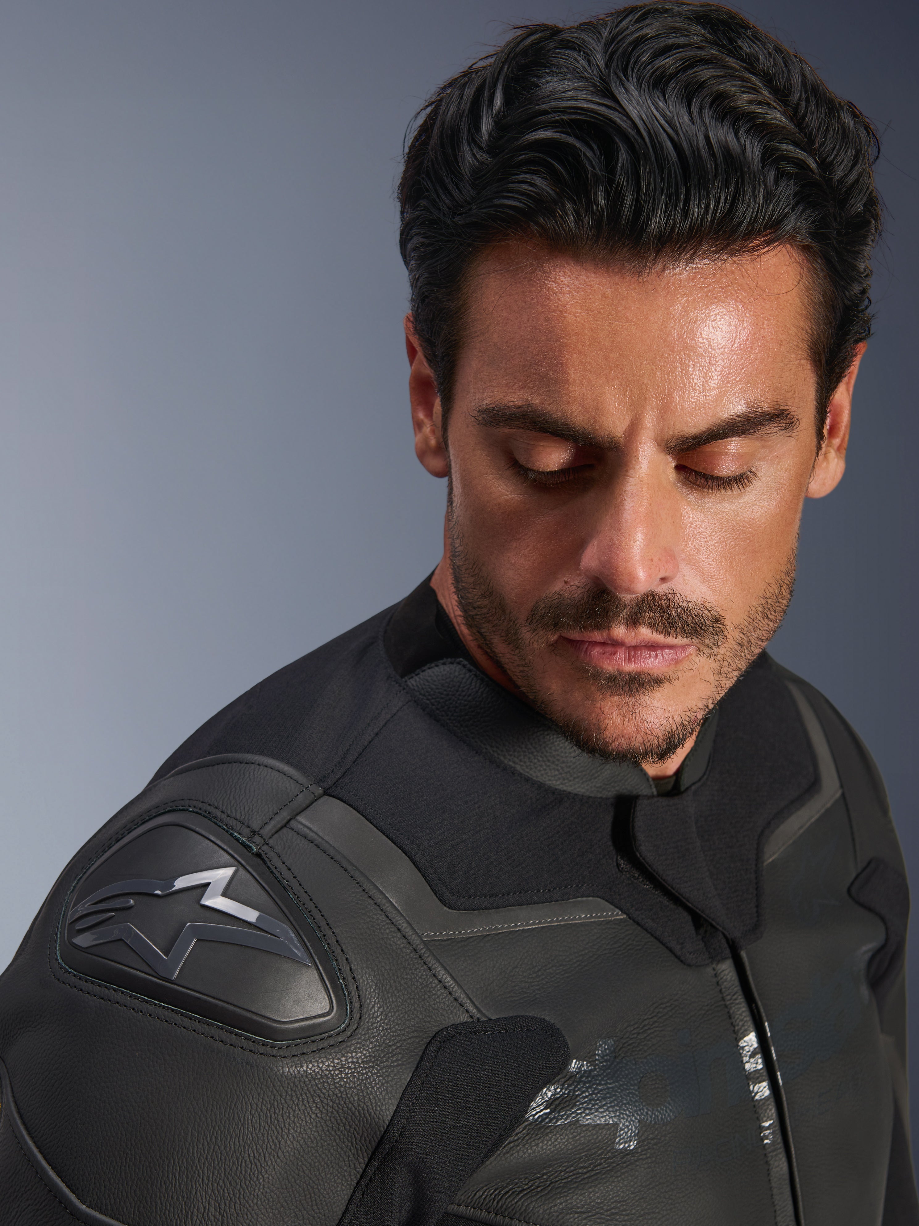 GP Force V2 Leather - Motorcycle Jacket | Alpinestars®