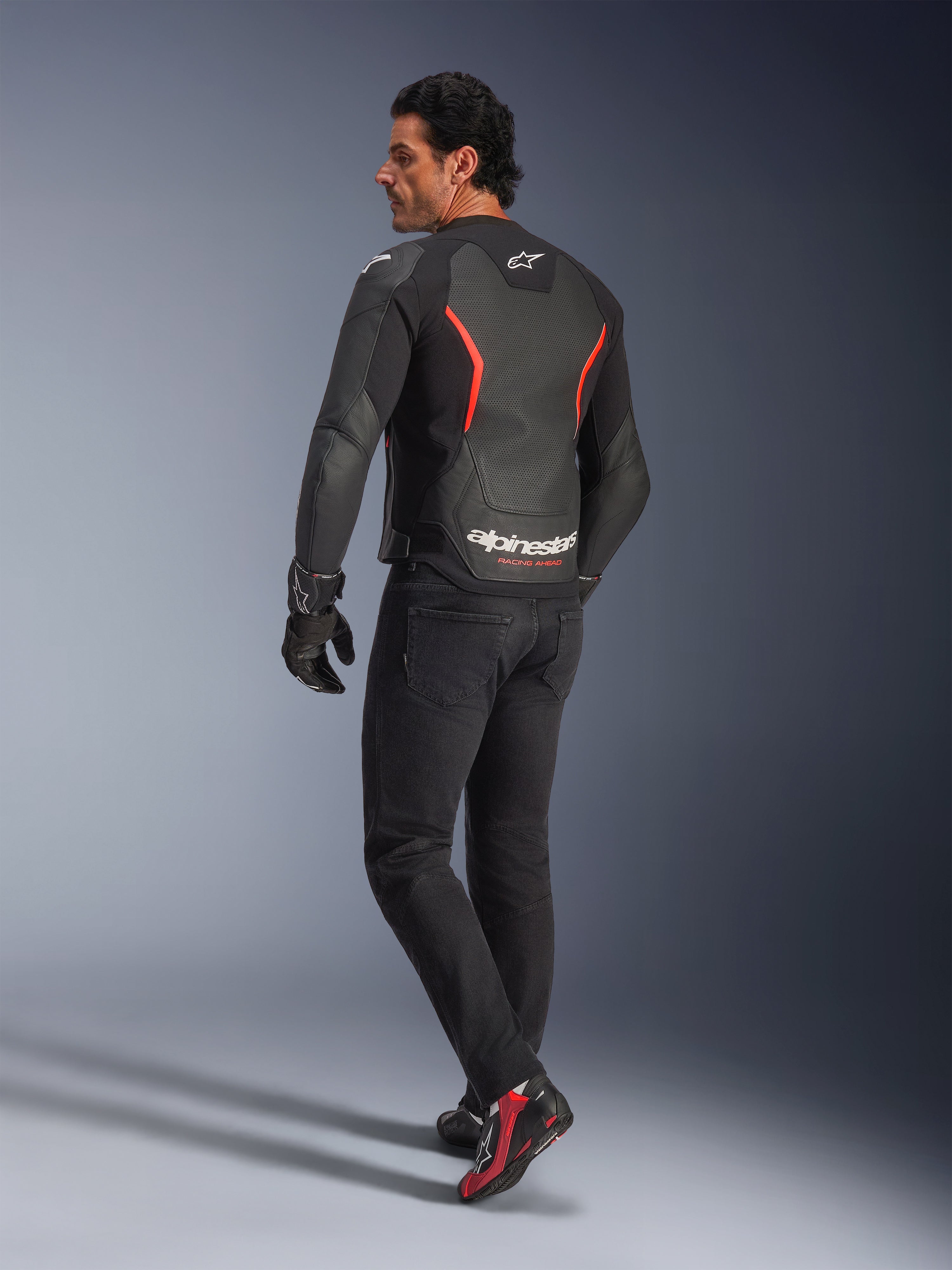GP Force V2 Air Leather - Motorcycle Jacket | Alpinestars®