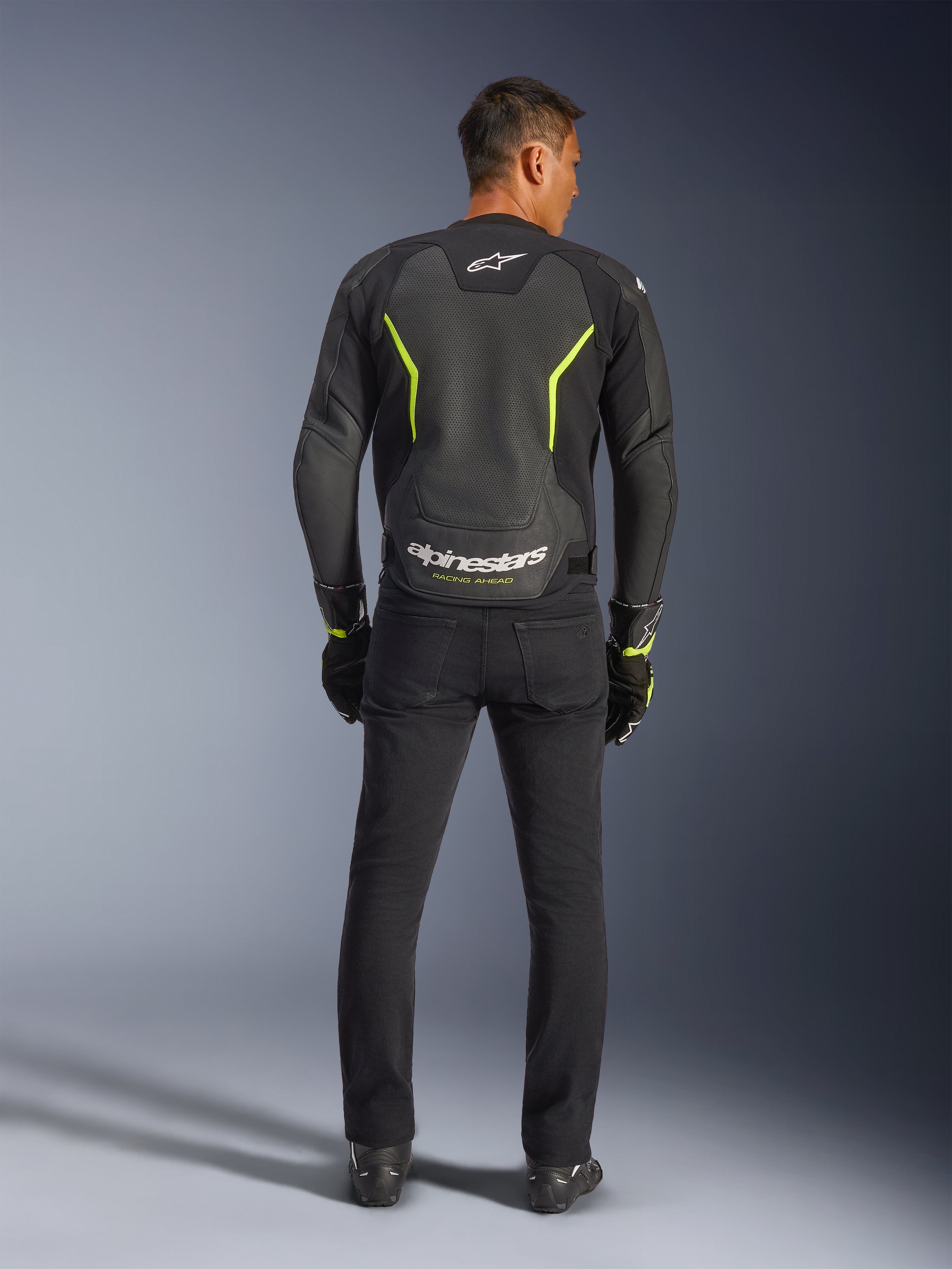 GP Force V2 Air Leather - Motorcycle Jacket | Alpinestars®