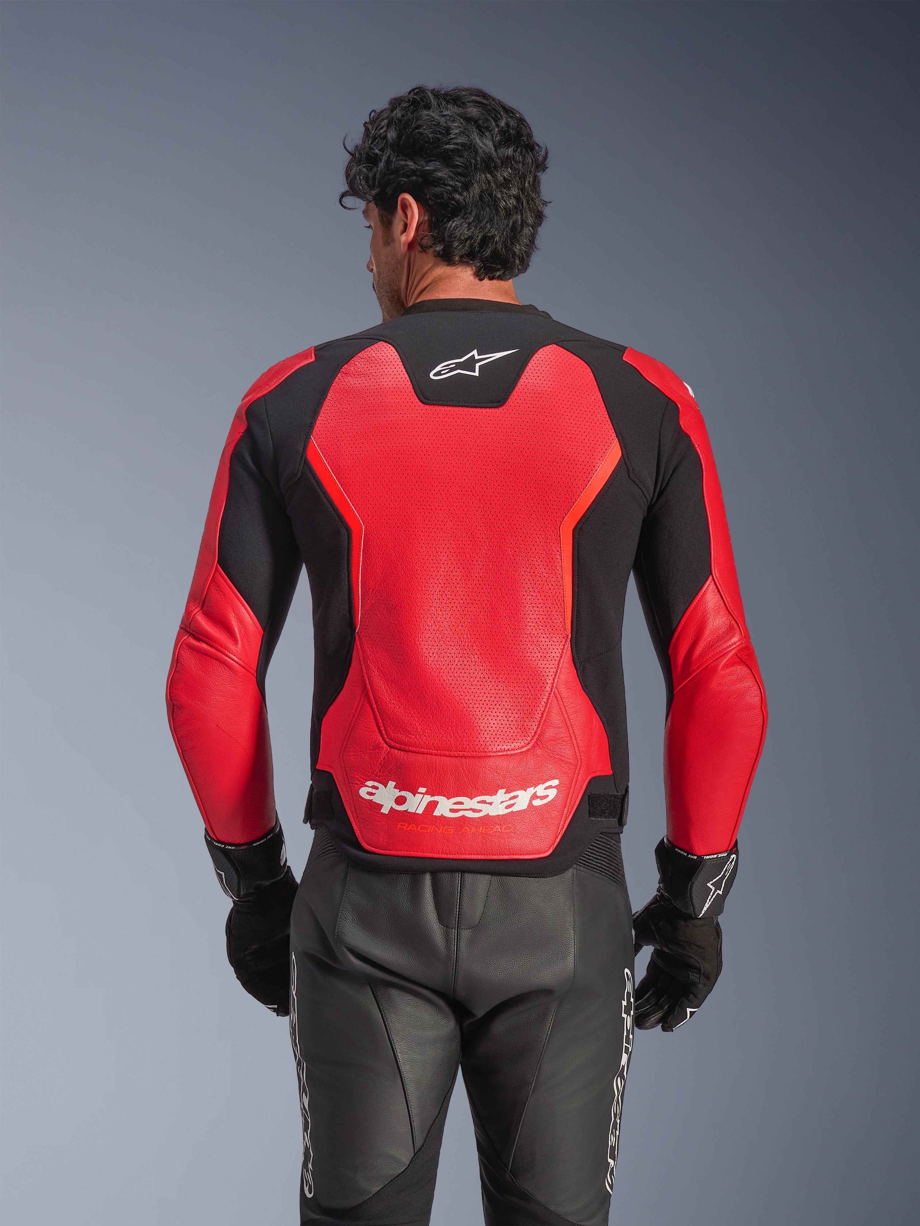 GP Force V2 Air Leather - Motorcycle Jacket | Alpinestars®