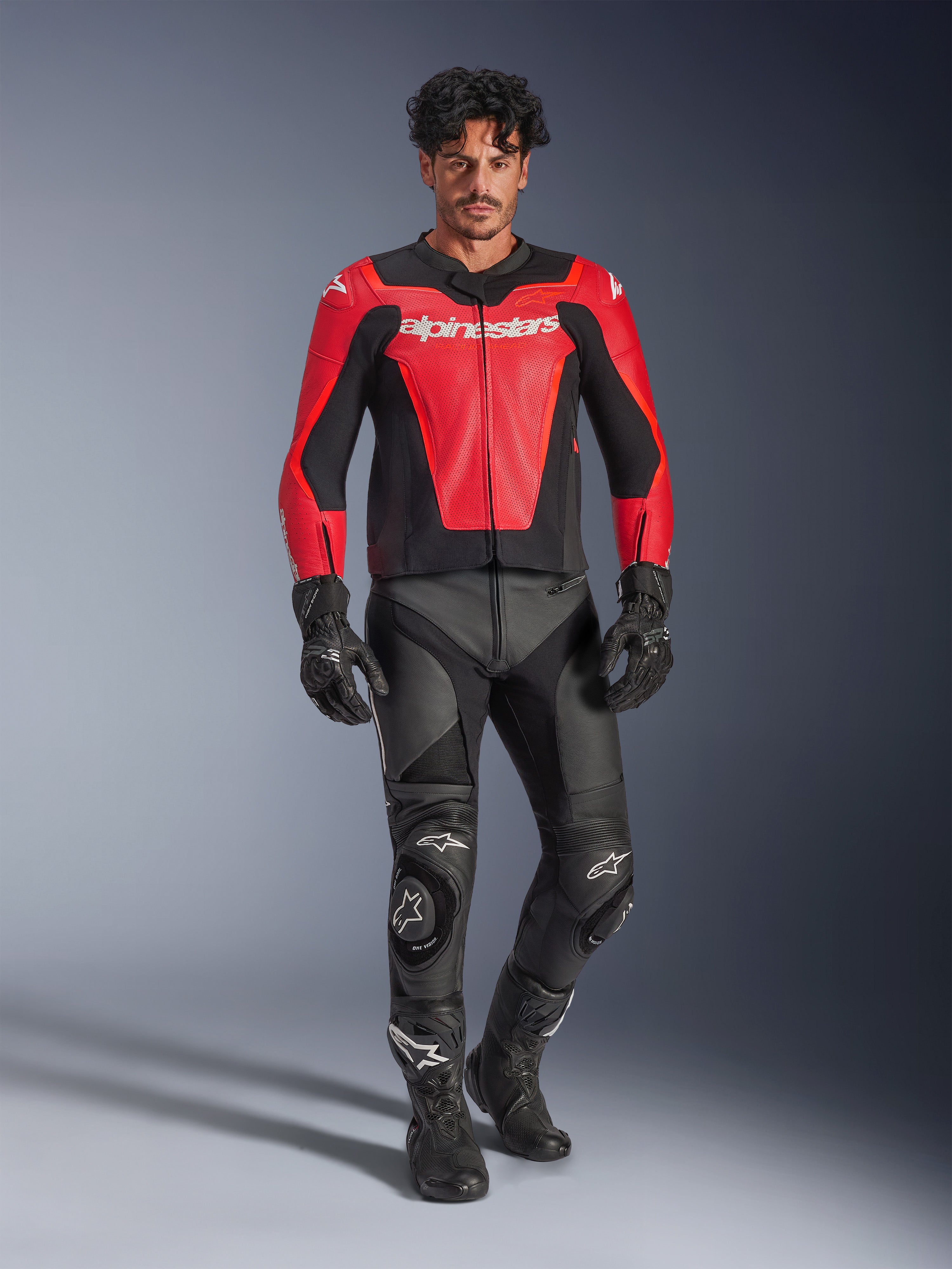 GP Force V2 Air Leather - Motorcycle Jacket | Alpinestars®