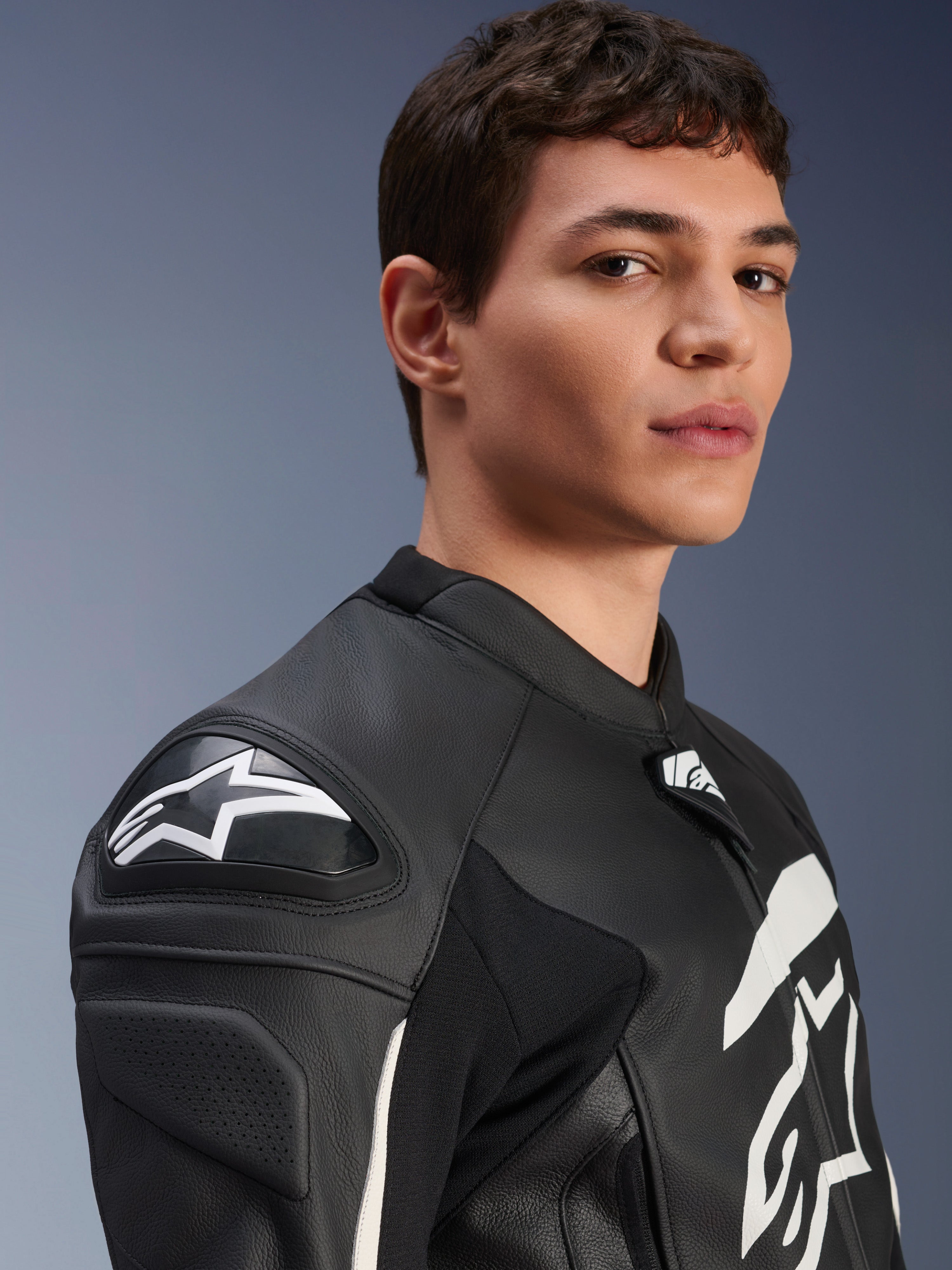 GP Plus V4 Leather Jacket - Motorcycle Jacket | Alpinestars®