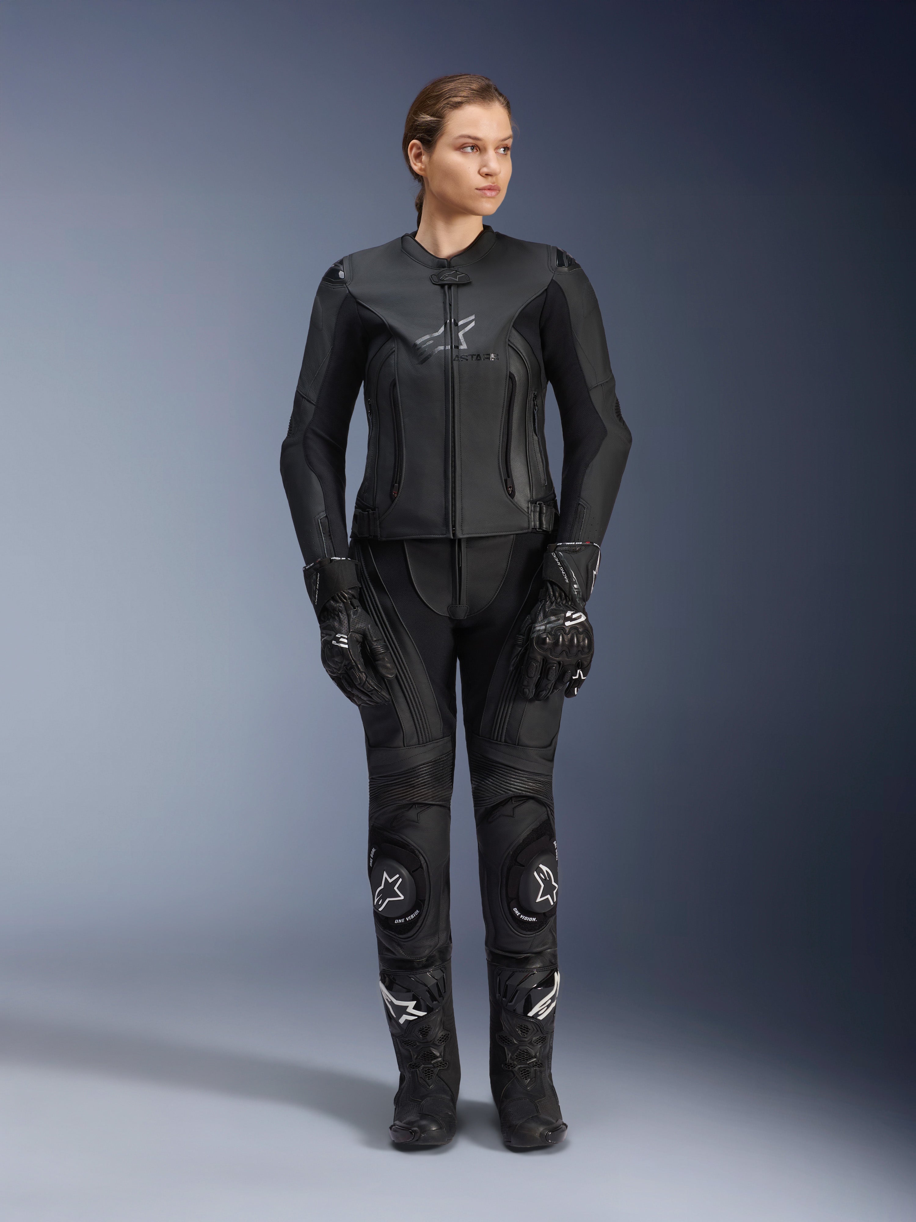 チ*ー様 新品 Alpinestars Stella 　レザー　半額 チ*ー様 新品 Alpinestars Stella レザー 半額 - メルカリ