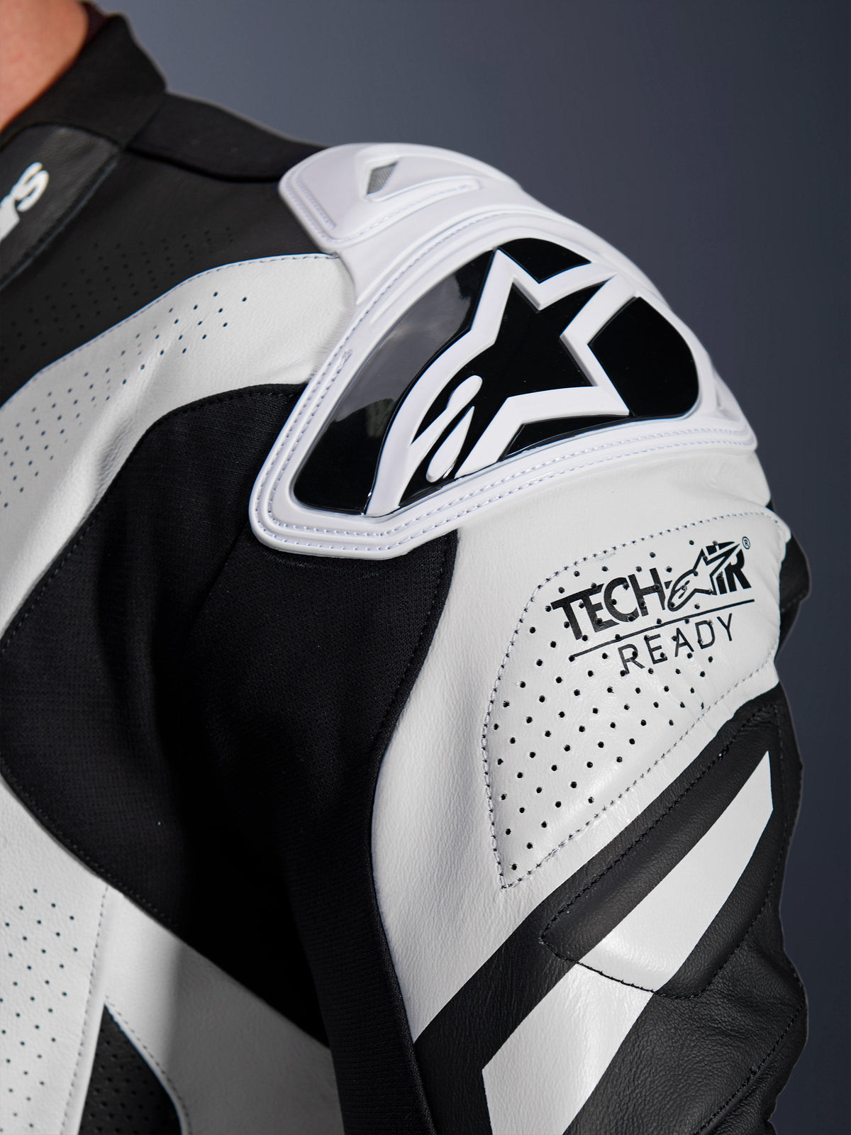 Gp Plus V4 Sprint 1Pc Leather - Motorcycle Suits | Alpinestars®