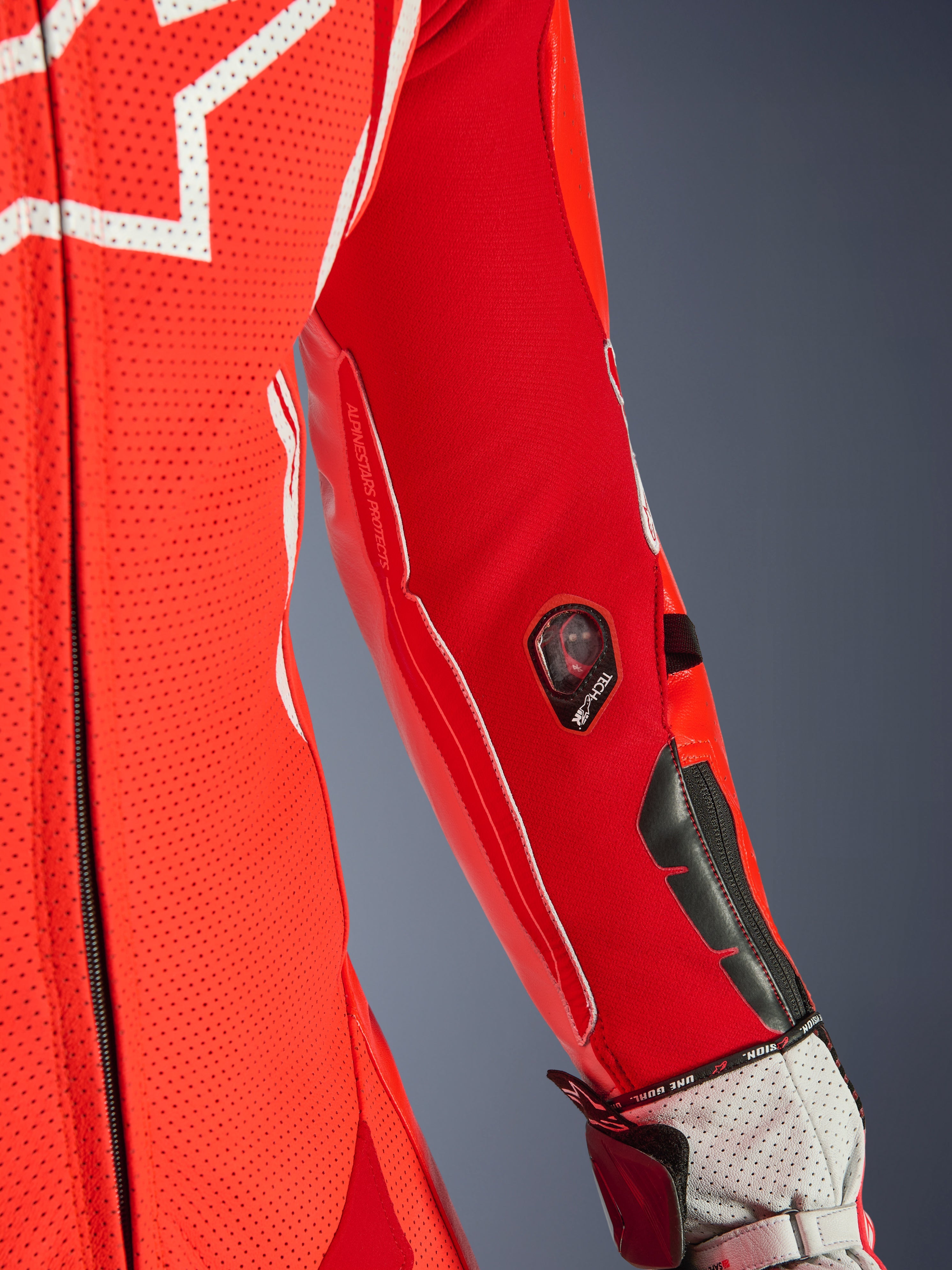 GP Tech V5 1PC Leather Suit - Motorcycle Suit | Alpinestars®