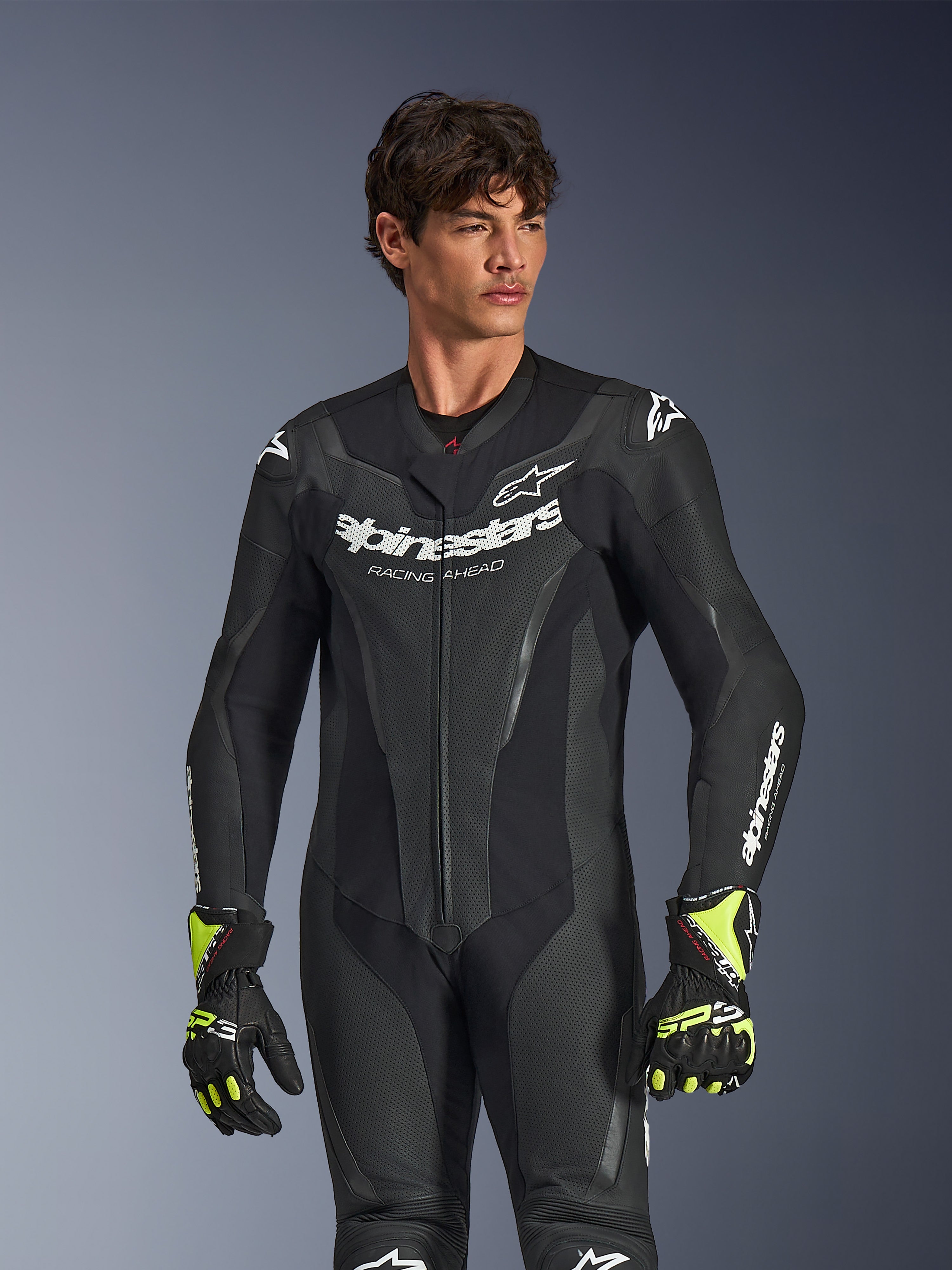 Alpinestars GP Force Phantom EUR58 ワンピース レザースーツ　ツナギ 革 レーシングスーツ アルパインスターズ（alpinestars） ＼全品15%+1500円☆5/3（日）限定