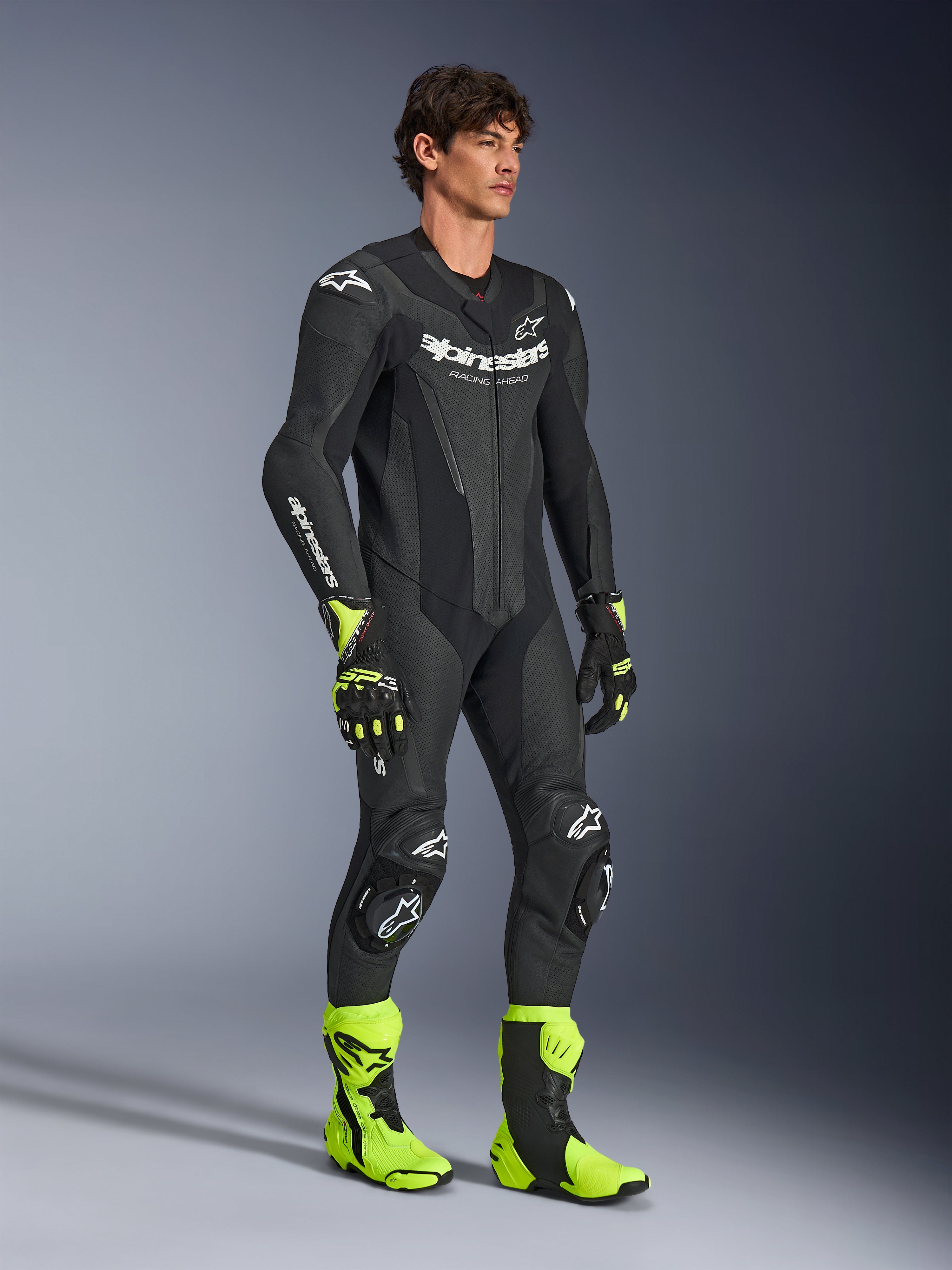 ユリ Alpinestars レーシングスーツ ブラック GP Force V2 Leather Suit - 1Piece | Alpinestars