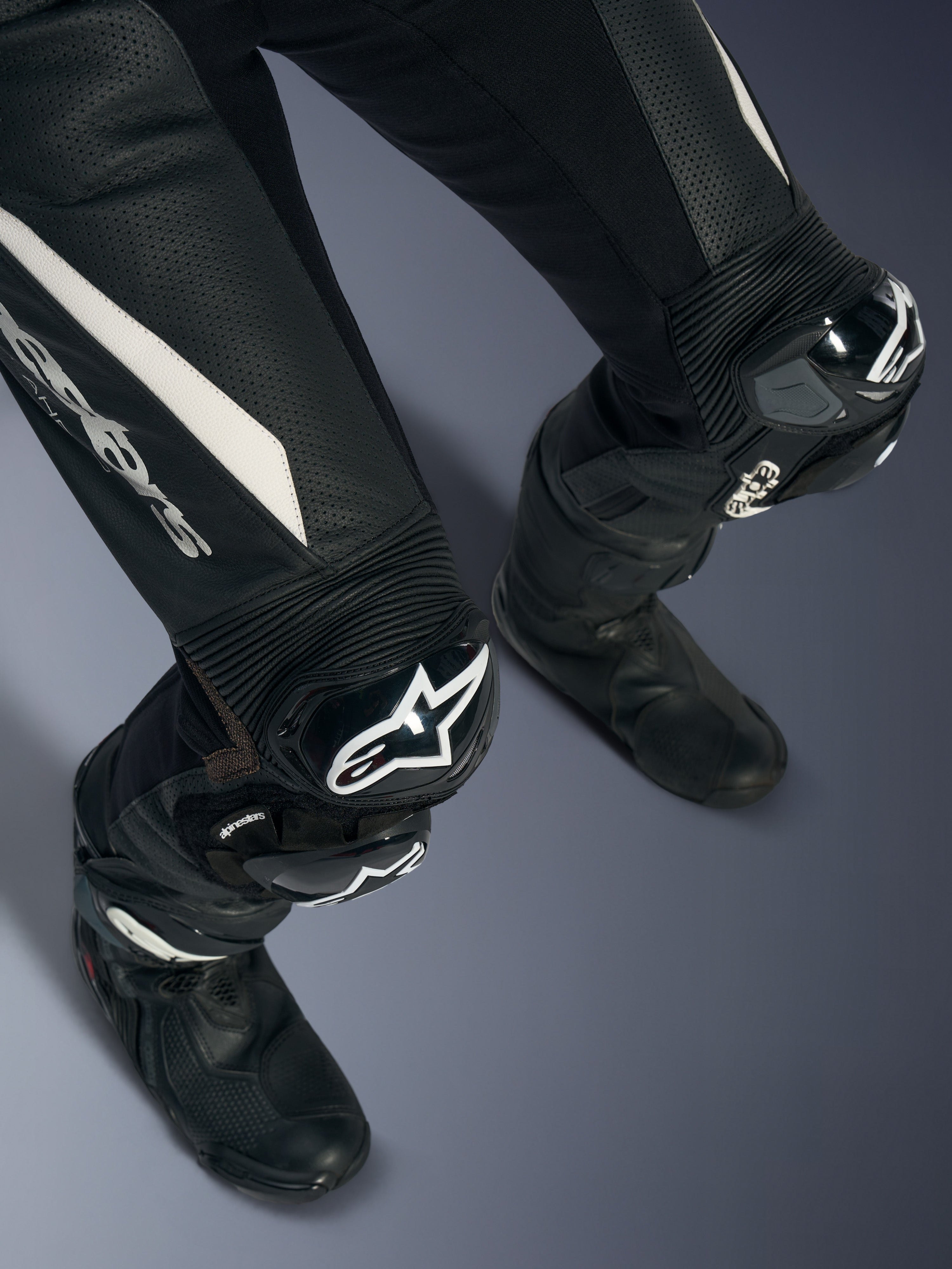 Women Stella Gp-R7 Leather Suit - 1Piece | Alpinestars