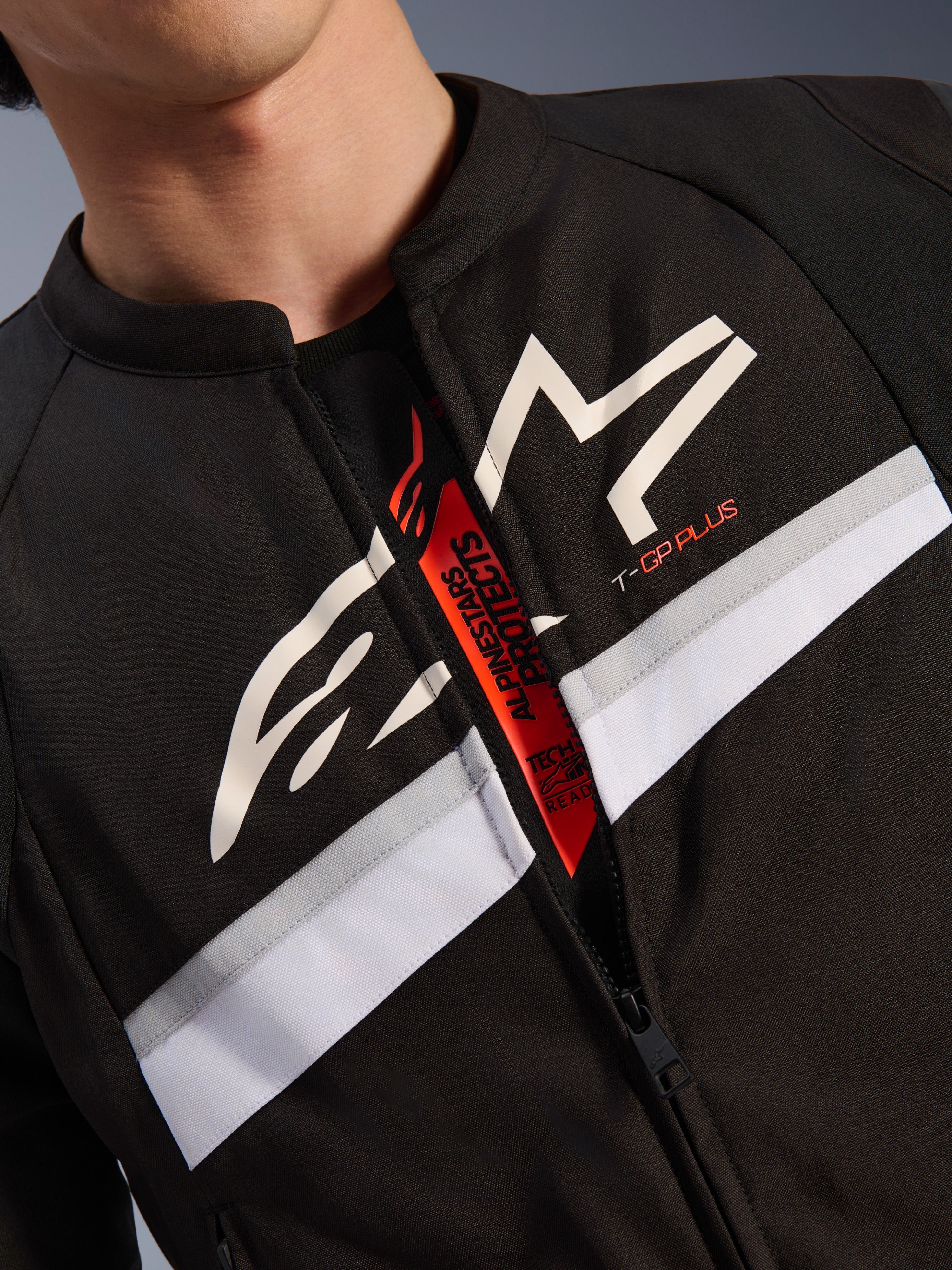 T-GP Plus R V4 - Motorcycle Jacket | Alpinestars®