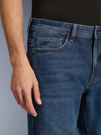 Alpinestars Flex-AST 5 Denim Pants, Indigo Washed, close-up of front right pocket and coin pocket with embroidered star logo, contrast stitching, casual urban motorcycle riding jeans