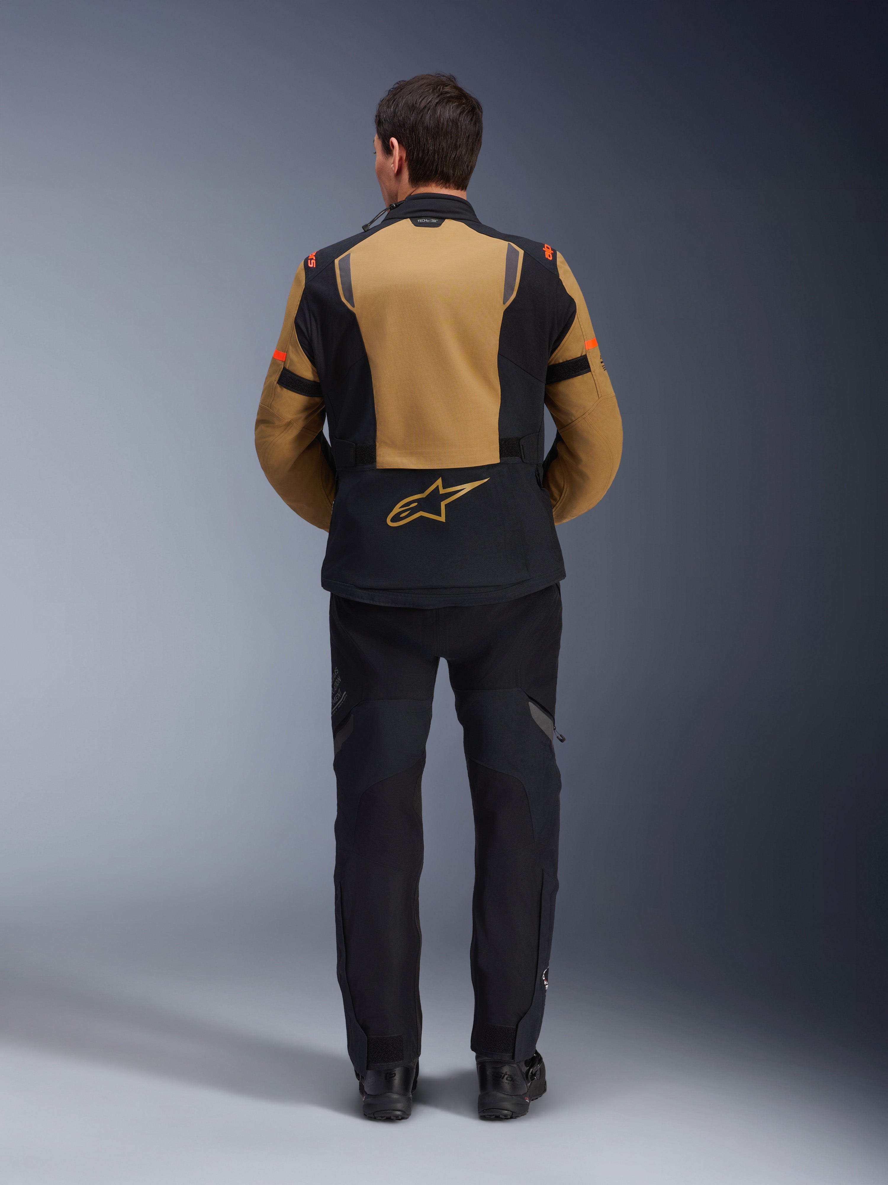 ST-7 2L Gore-Tex - Motorcycle Jacket | Alpinestars®