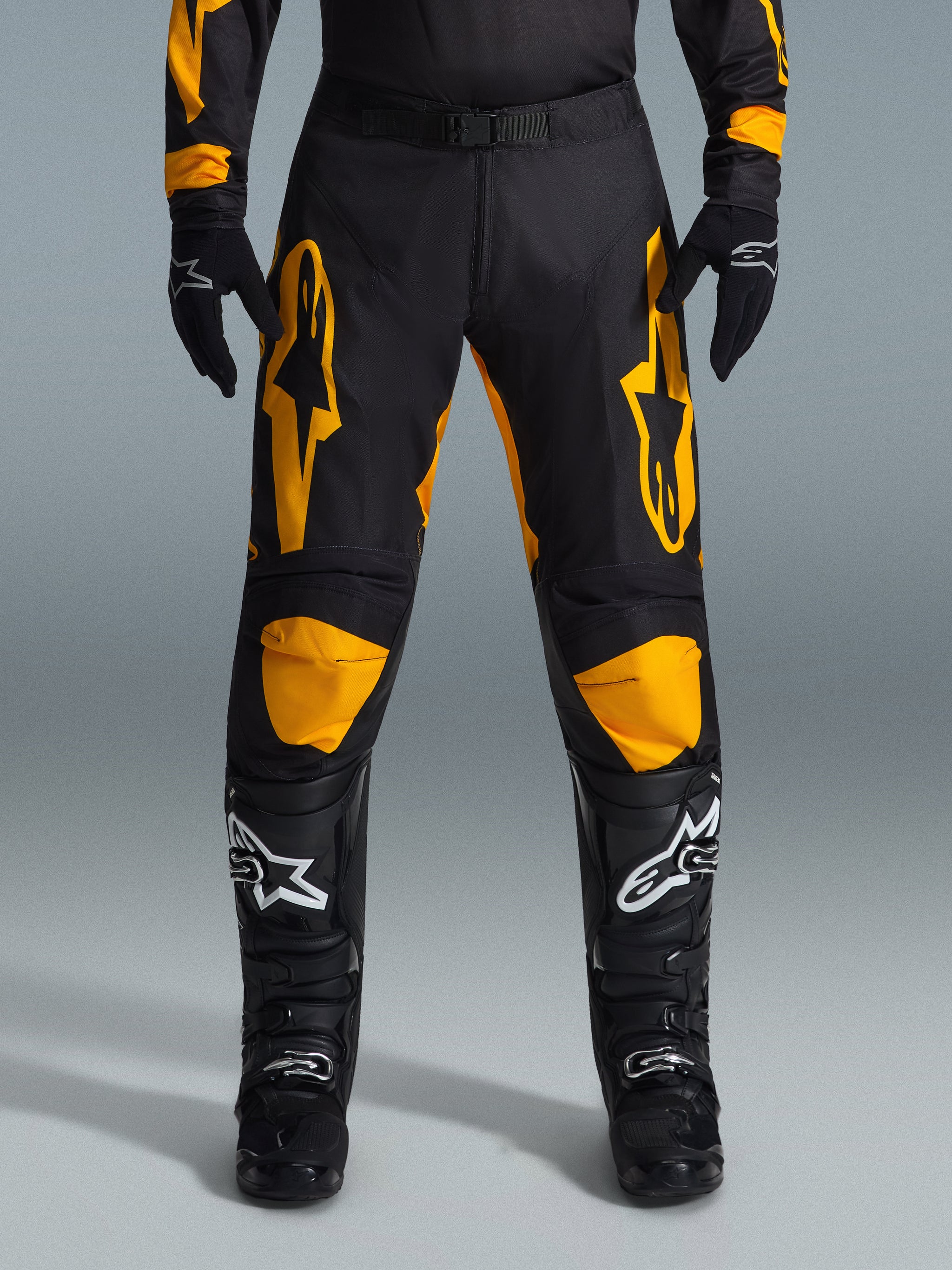 2026 Racer Riway Gear Set
