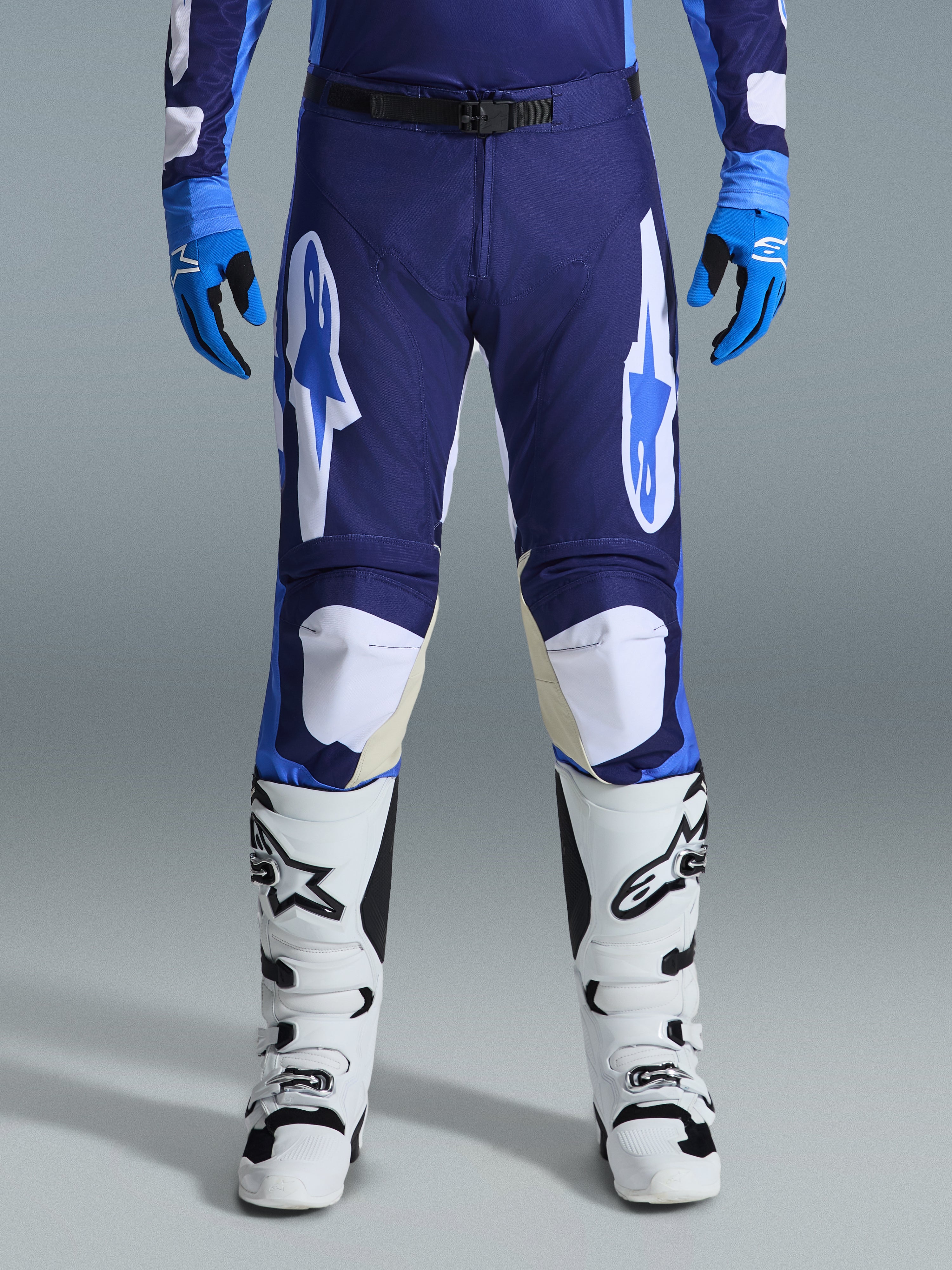 2026 Racer Riway Gear Set