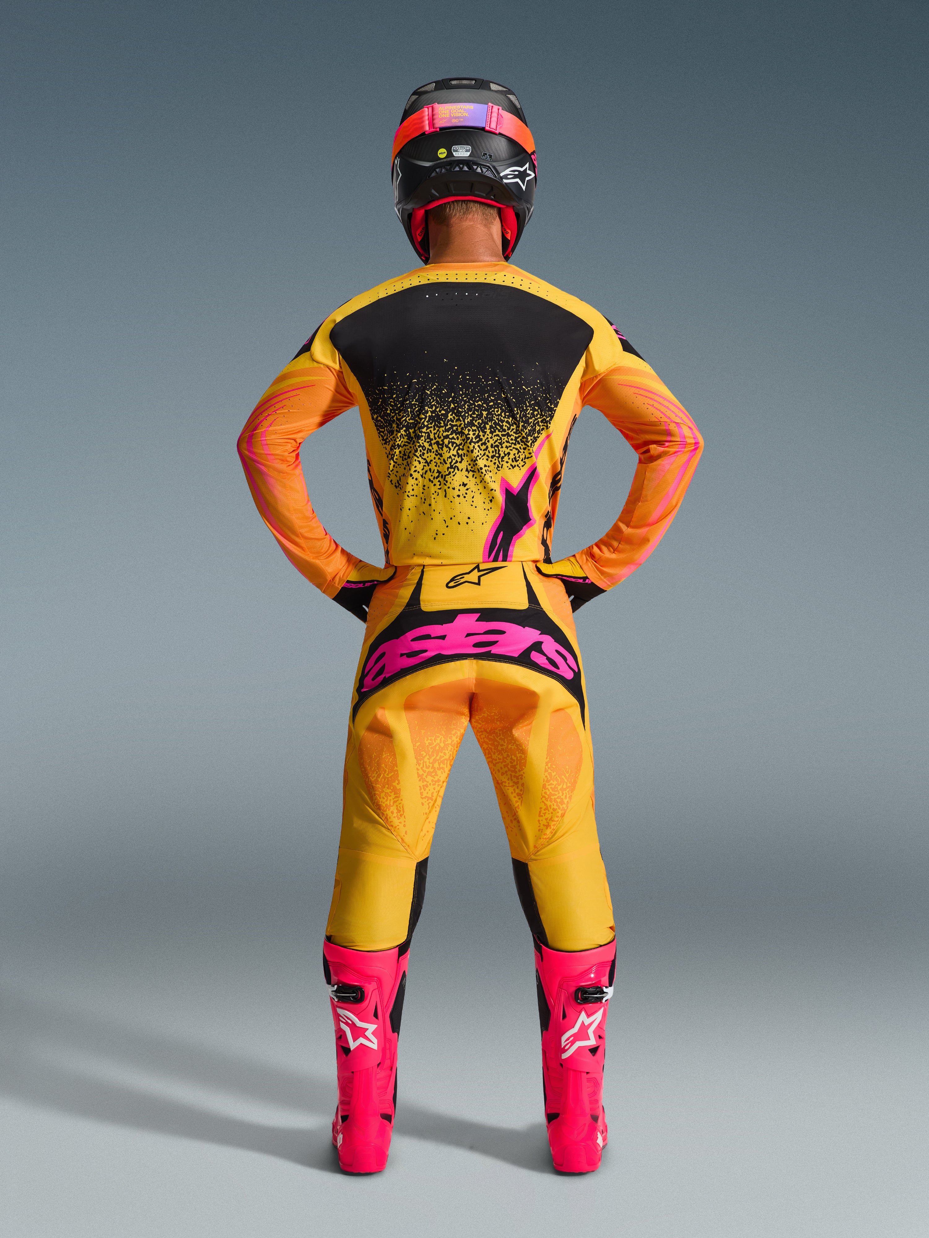 2026 Techstar Nomur Gear Set