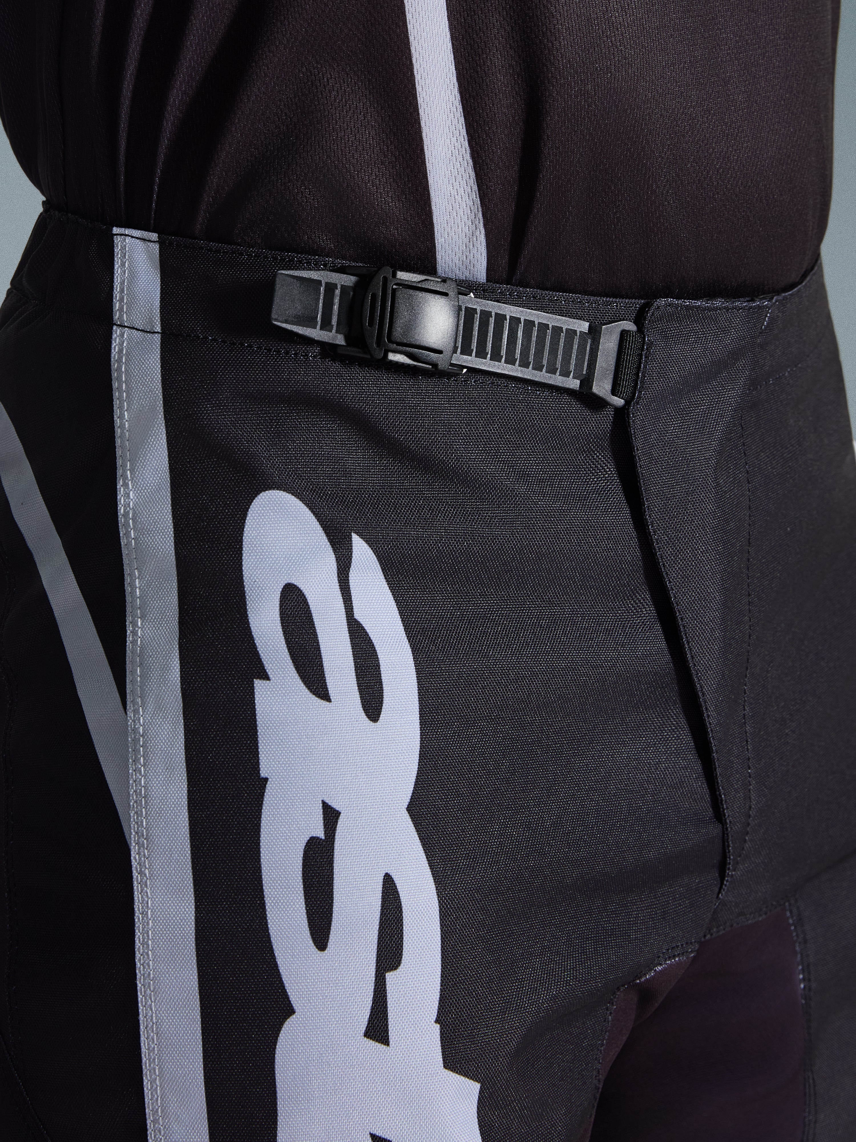 2026 Fluid Apex - MX Pants | Alpinestars®