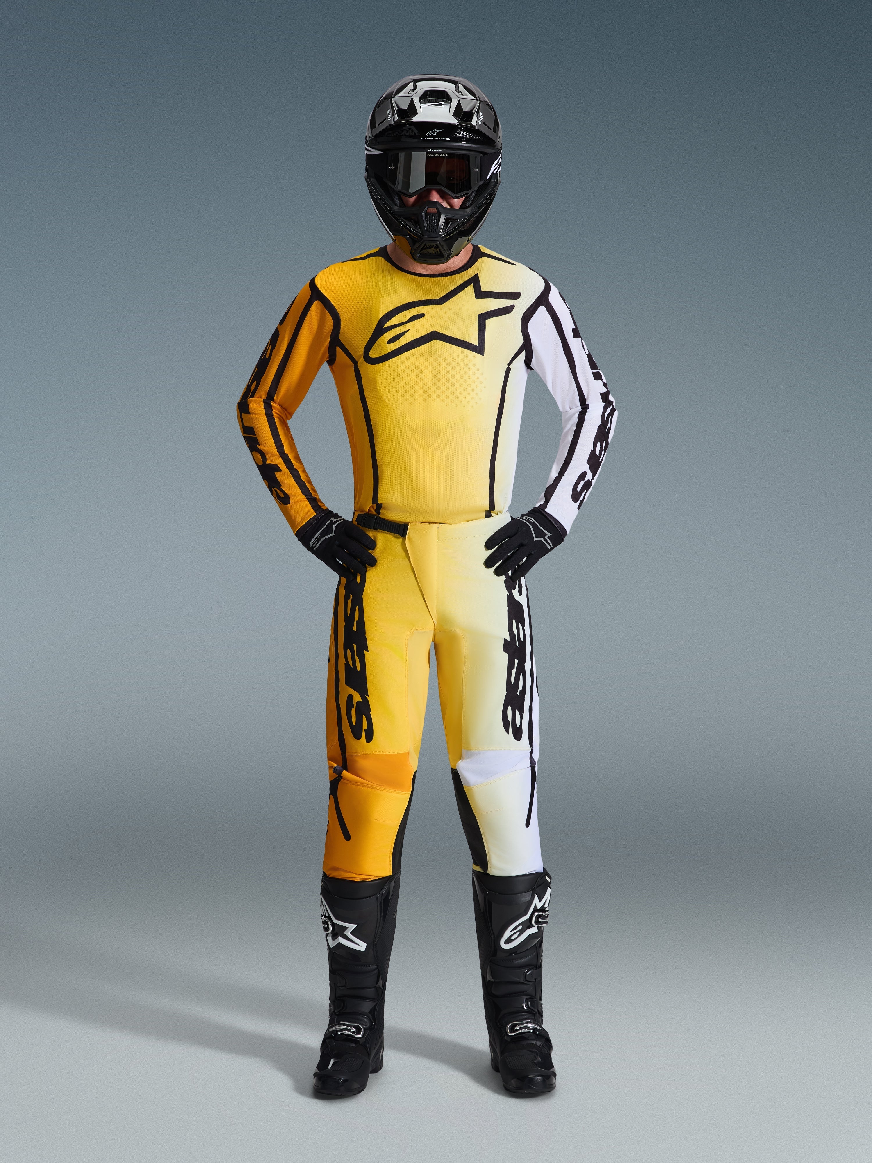 2026 Fluid Apex - MX Pants | Alpinestars®