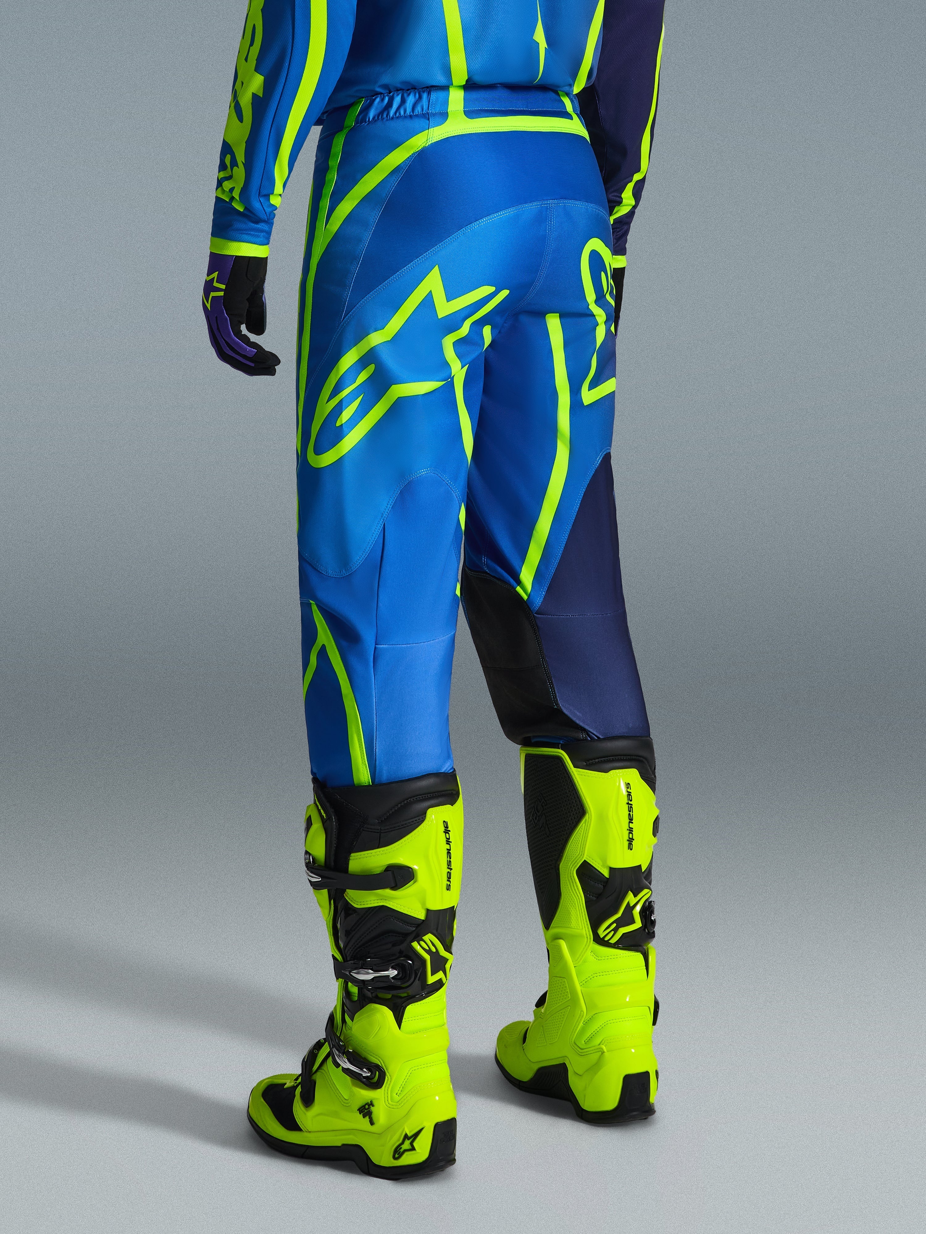 2026 Fluid Apex - MX Pants | Alpinestars®