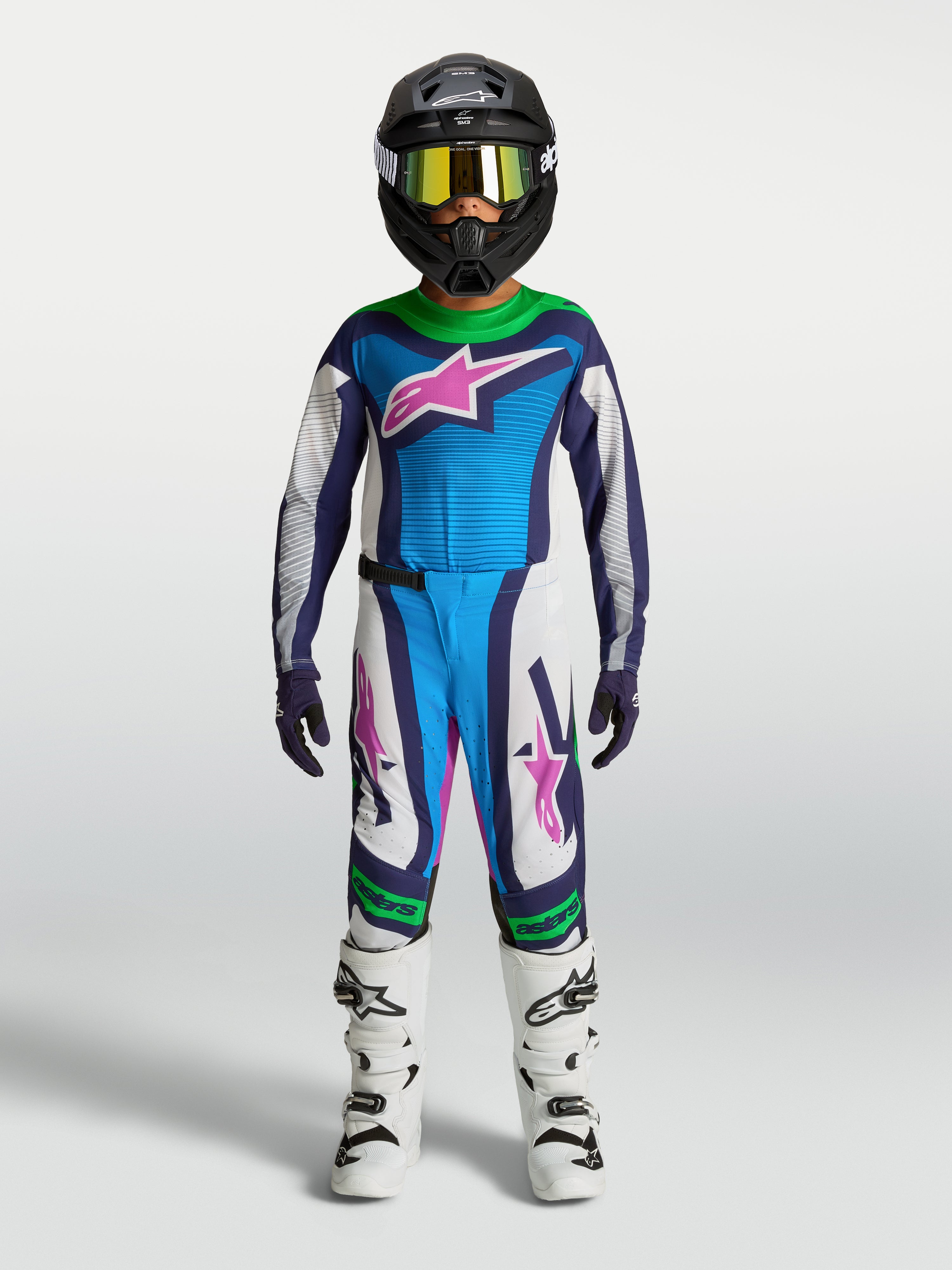 Youth Supertech Maven Gear Set