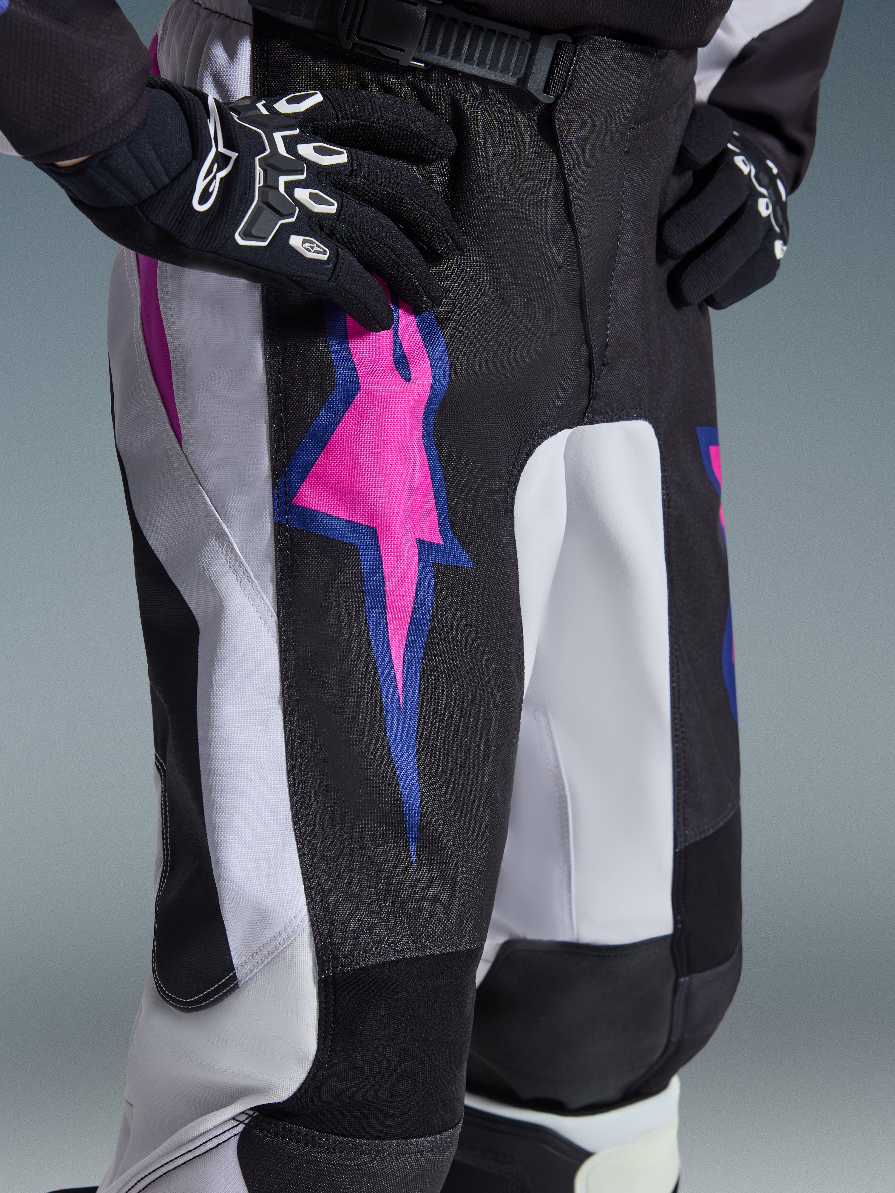 2026 Youth Fluid Grid - MX Pants | Alpinestars®