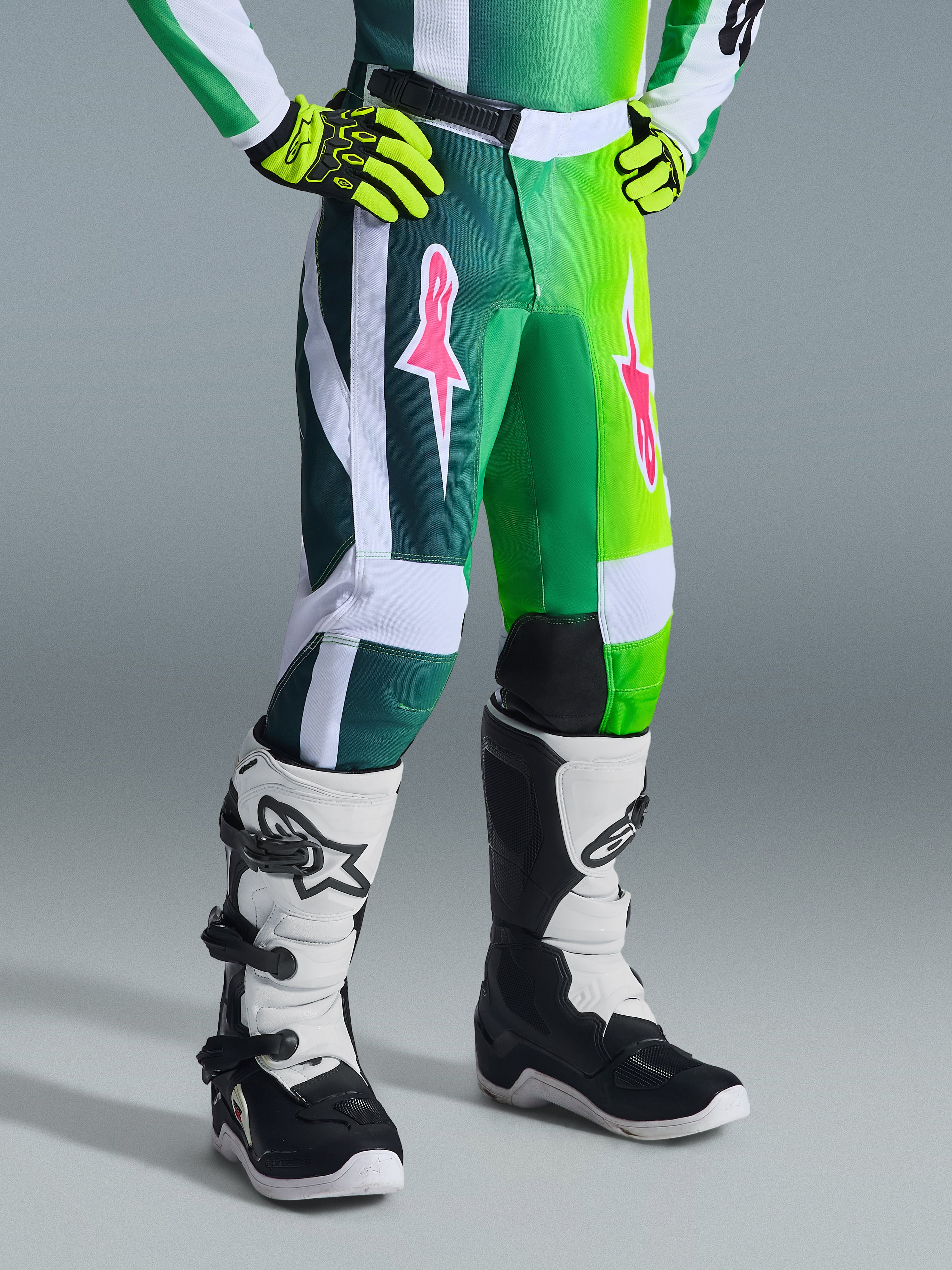 2026 Youth Fluid Portl - MX Pants | Alpinestars®