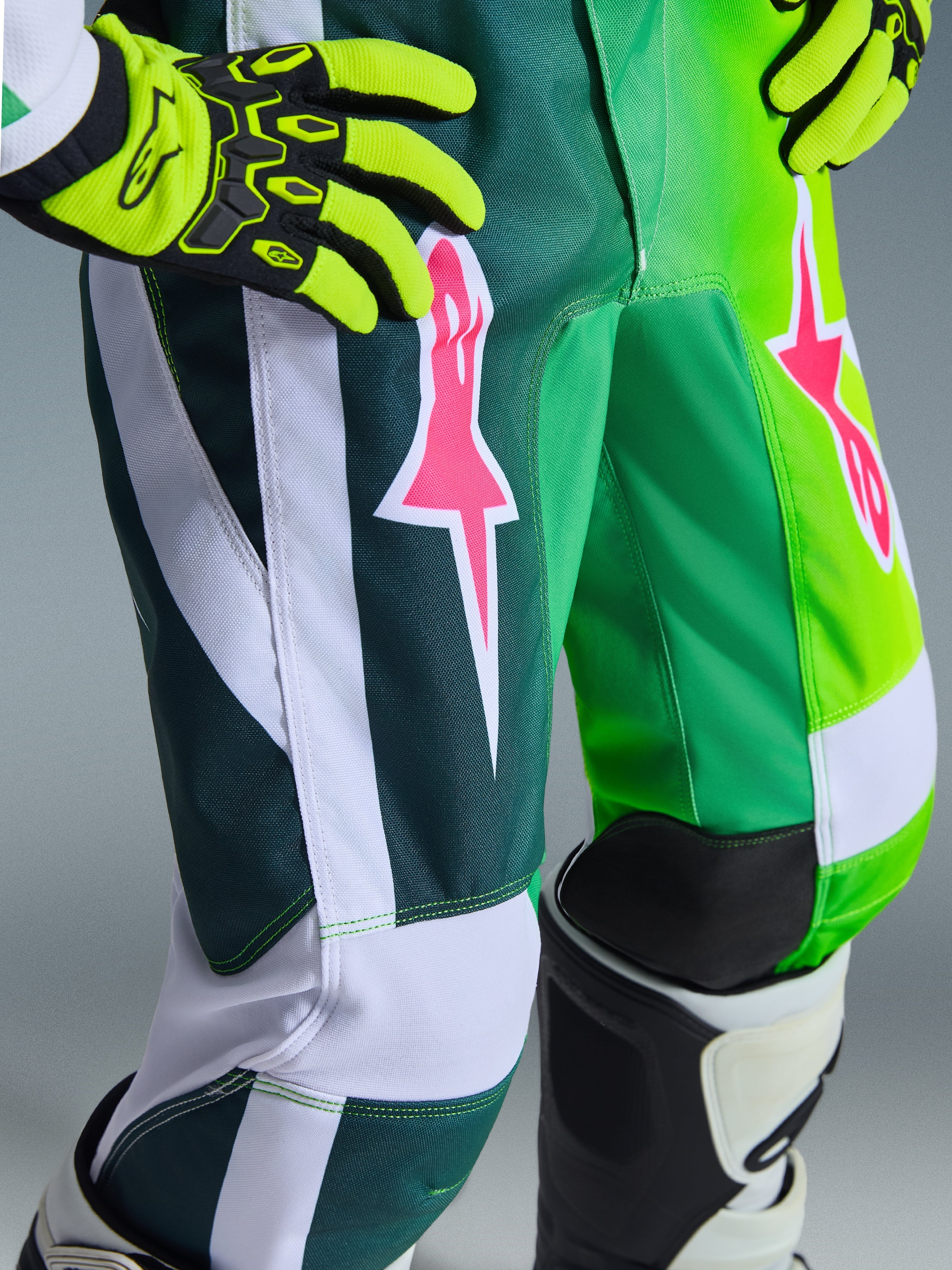 2026 Youth Fluid Portl Pants
