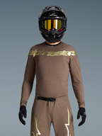 Limited Edition Supertech Air Gold Gear Set
